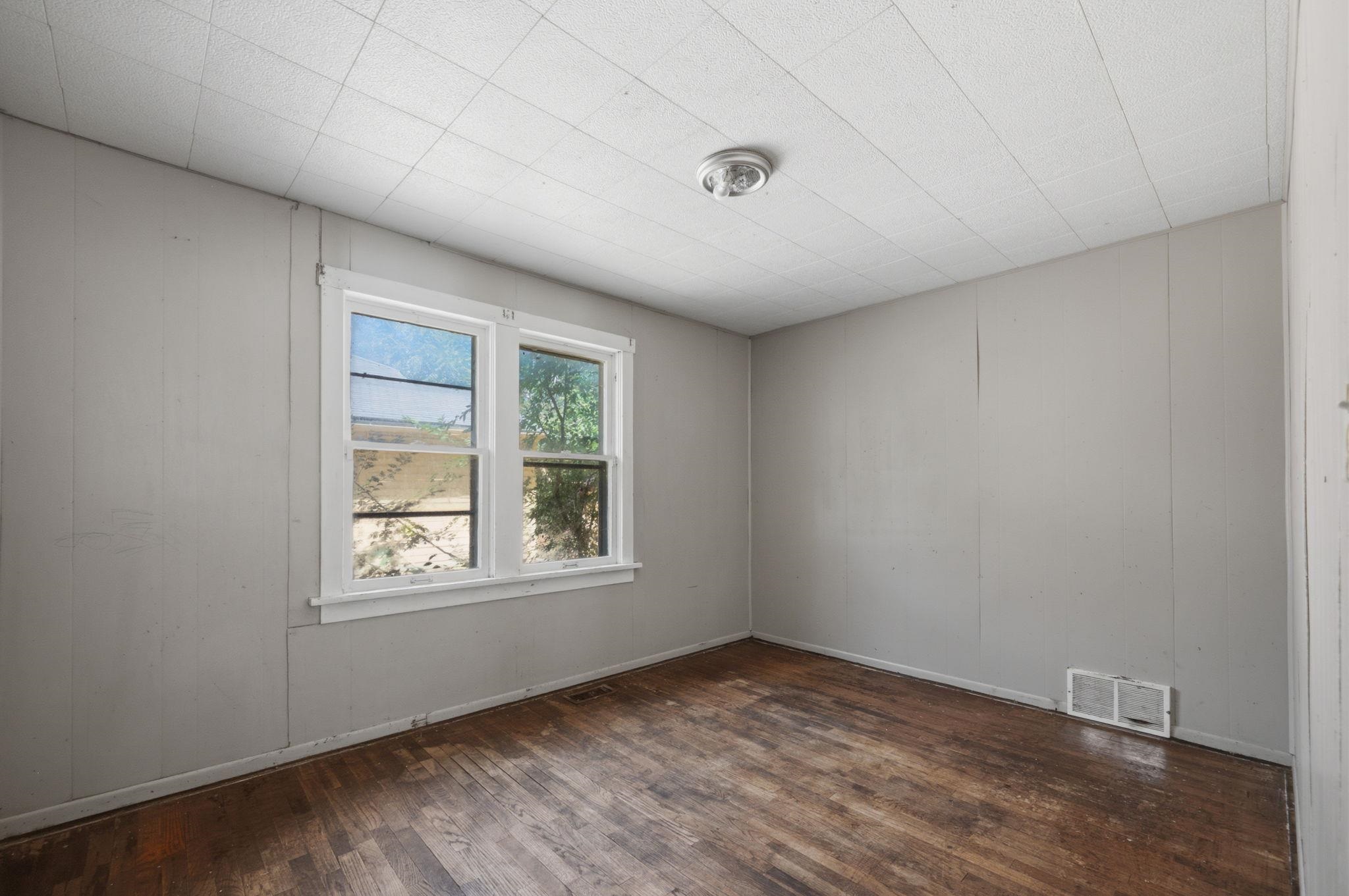 124 N Richmond Property Photo 14