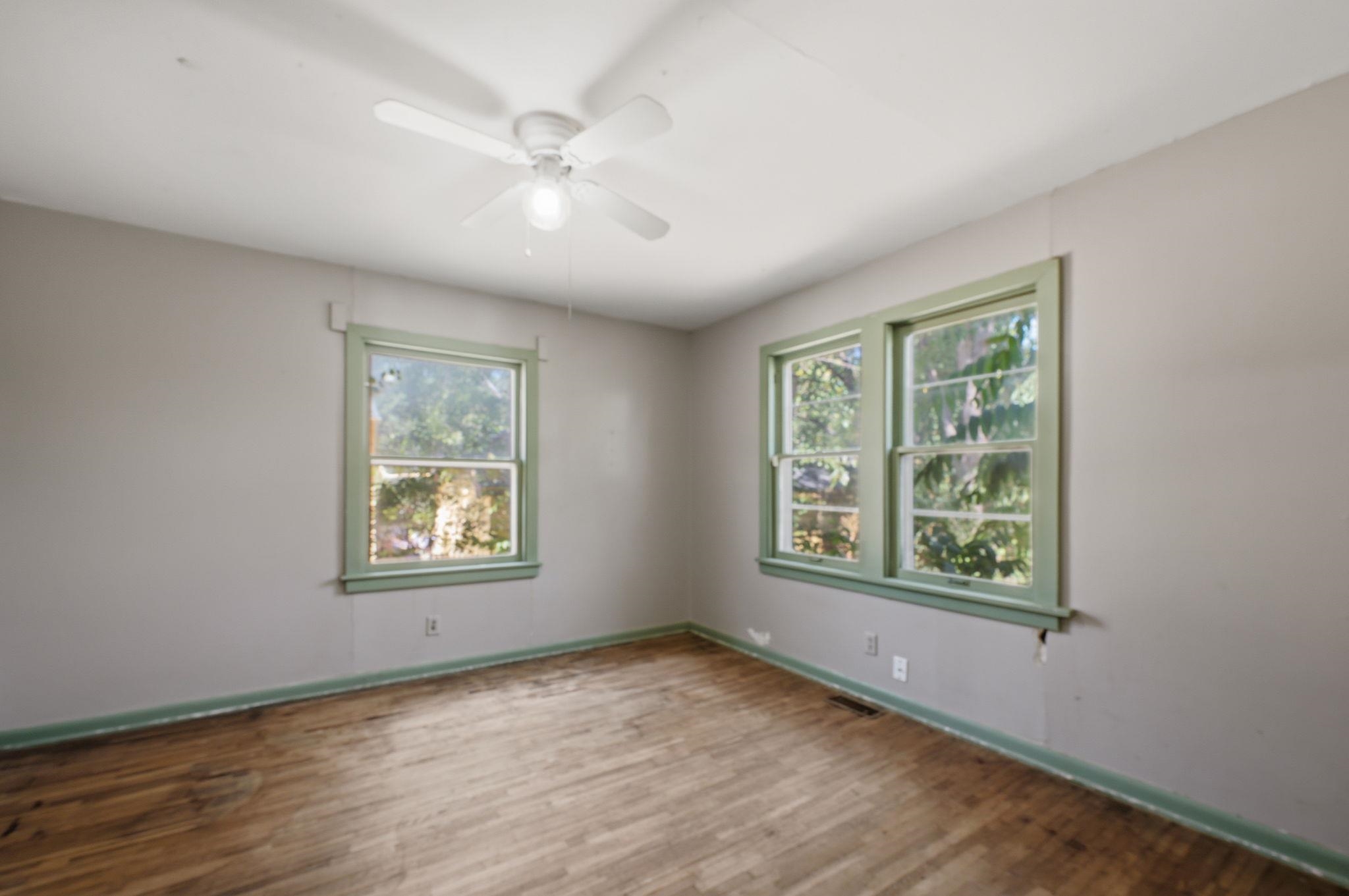 124 N Richmond Property Photo 16