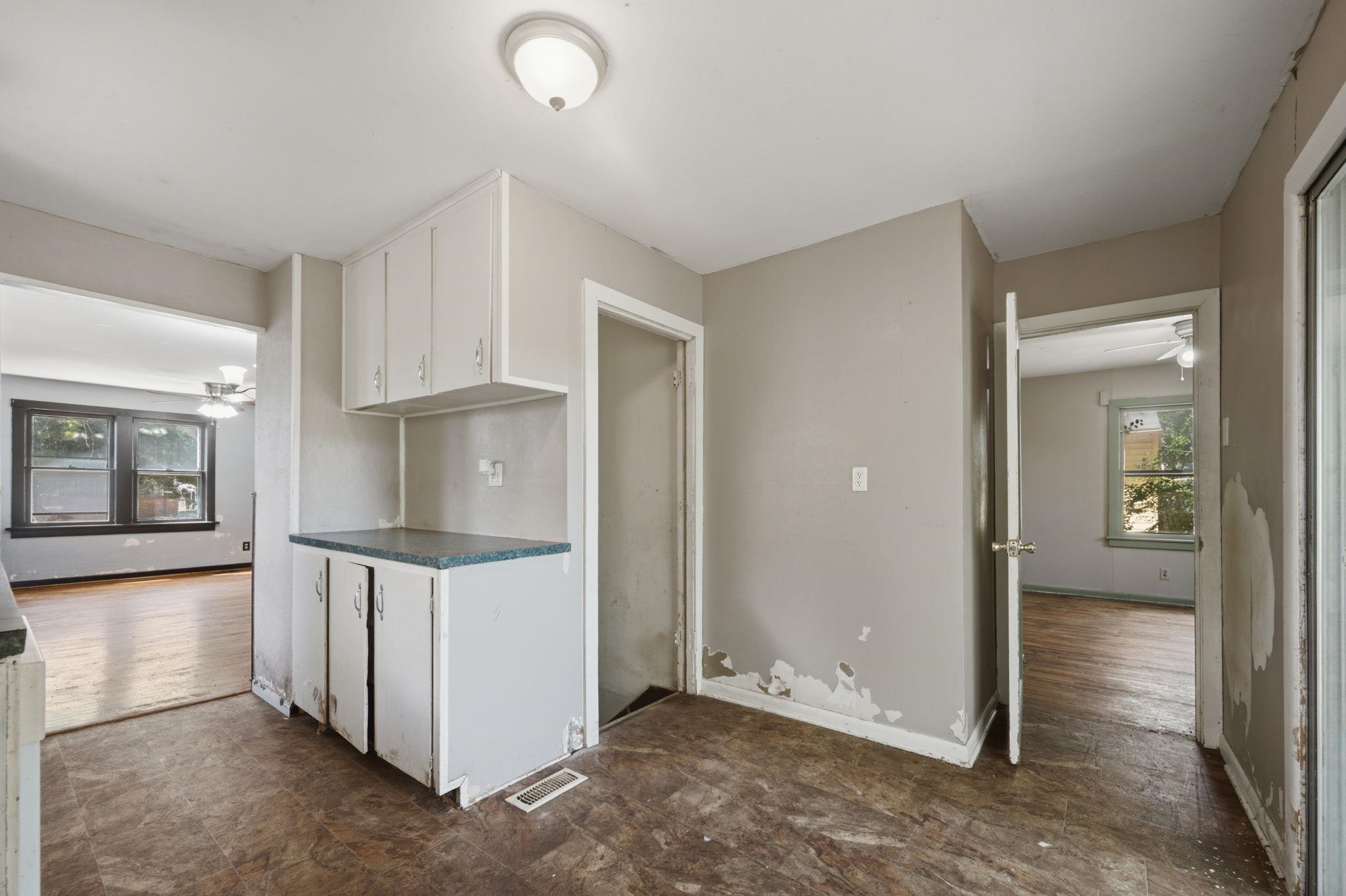 124 N Richmond Property Photo 18