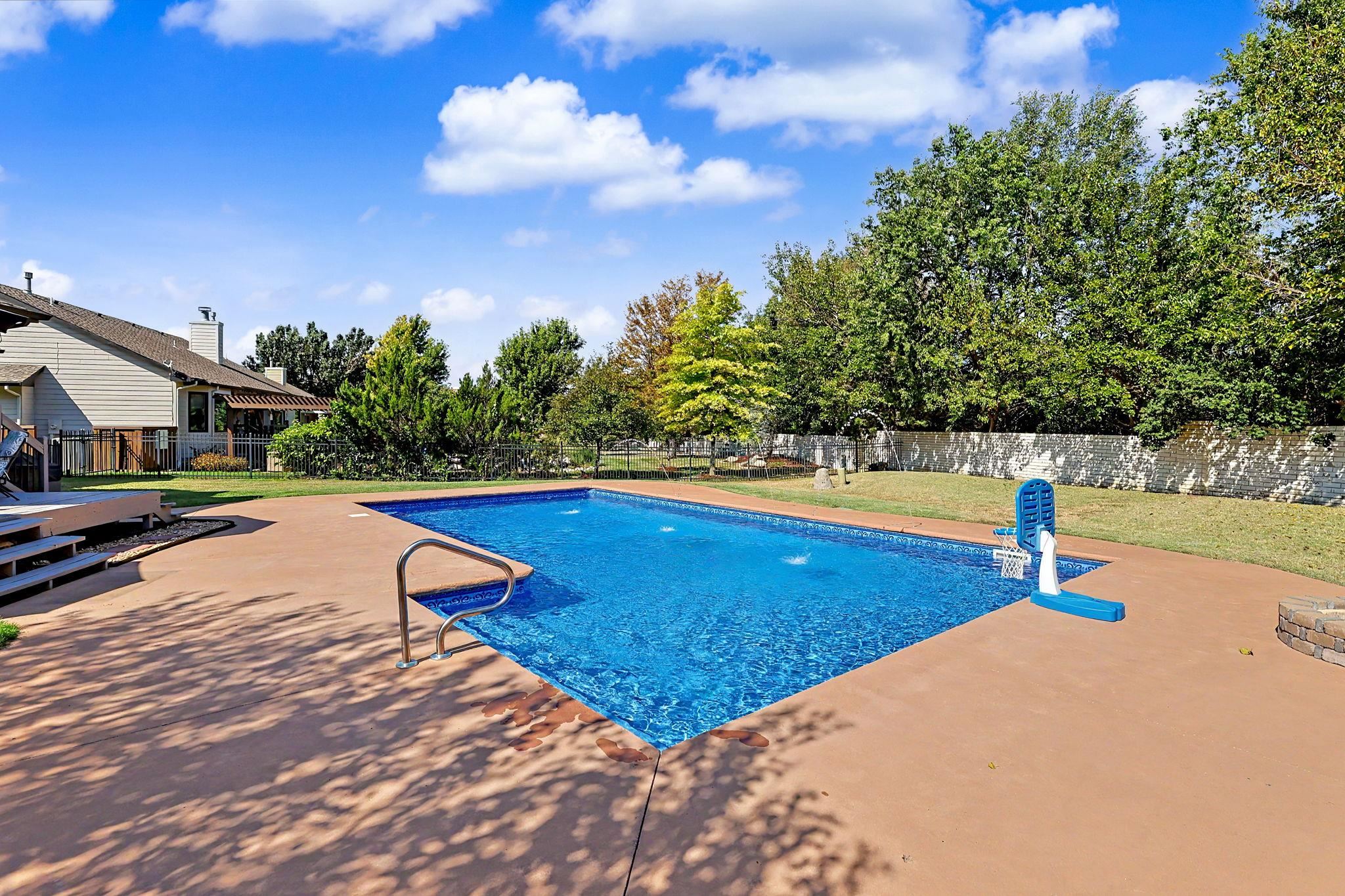 7802 E Champions Cir. Property Photo 24