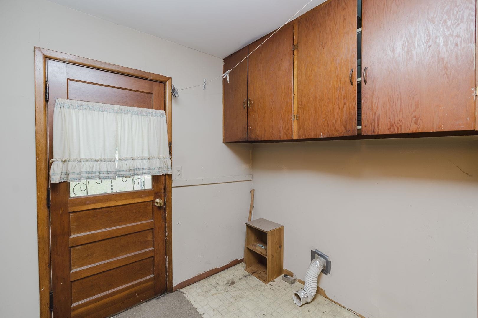 951 N Derby Property Photo 8