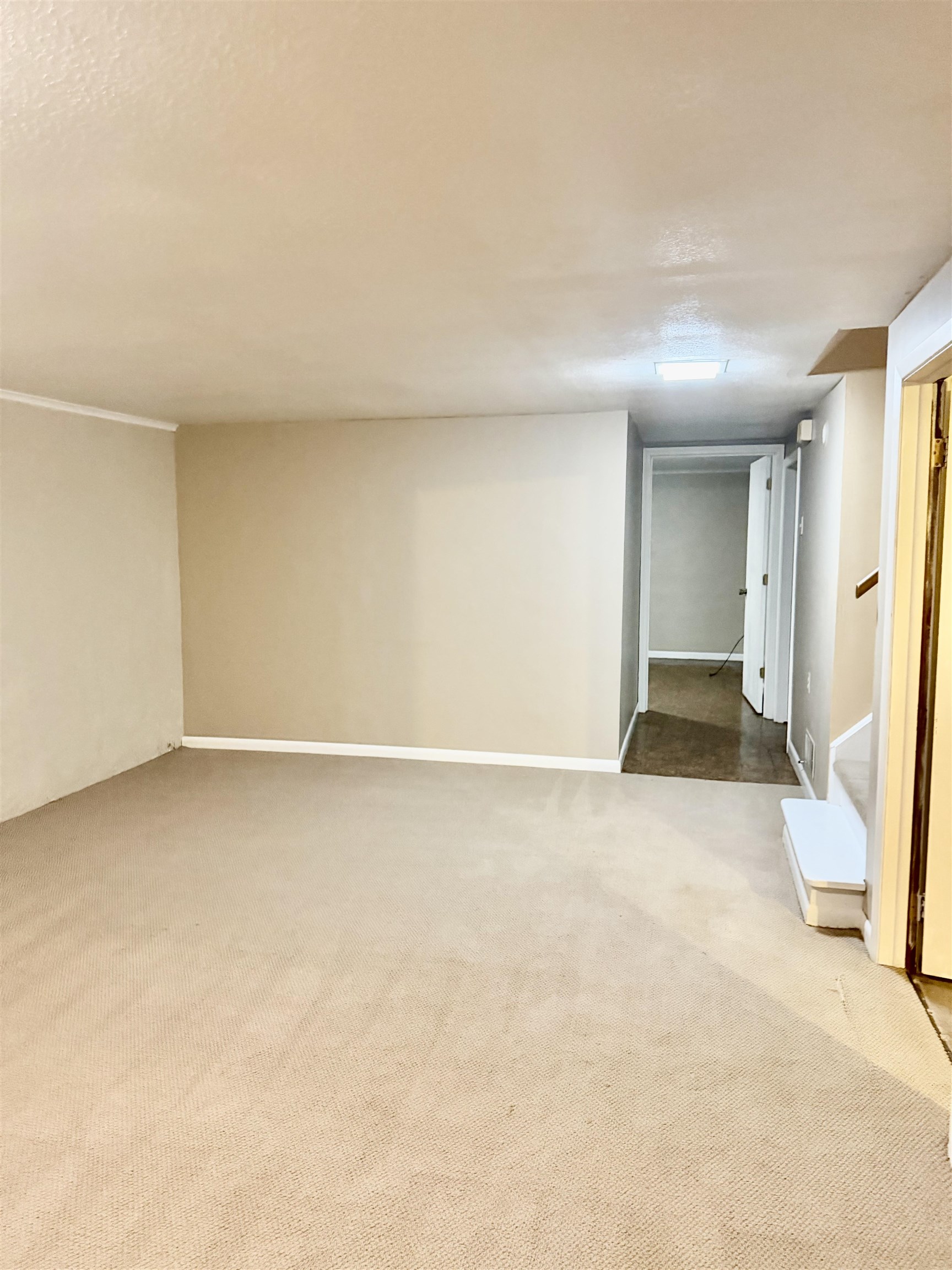 1805 N Woodrow Ct Property Photo 24