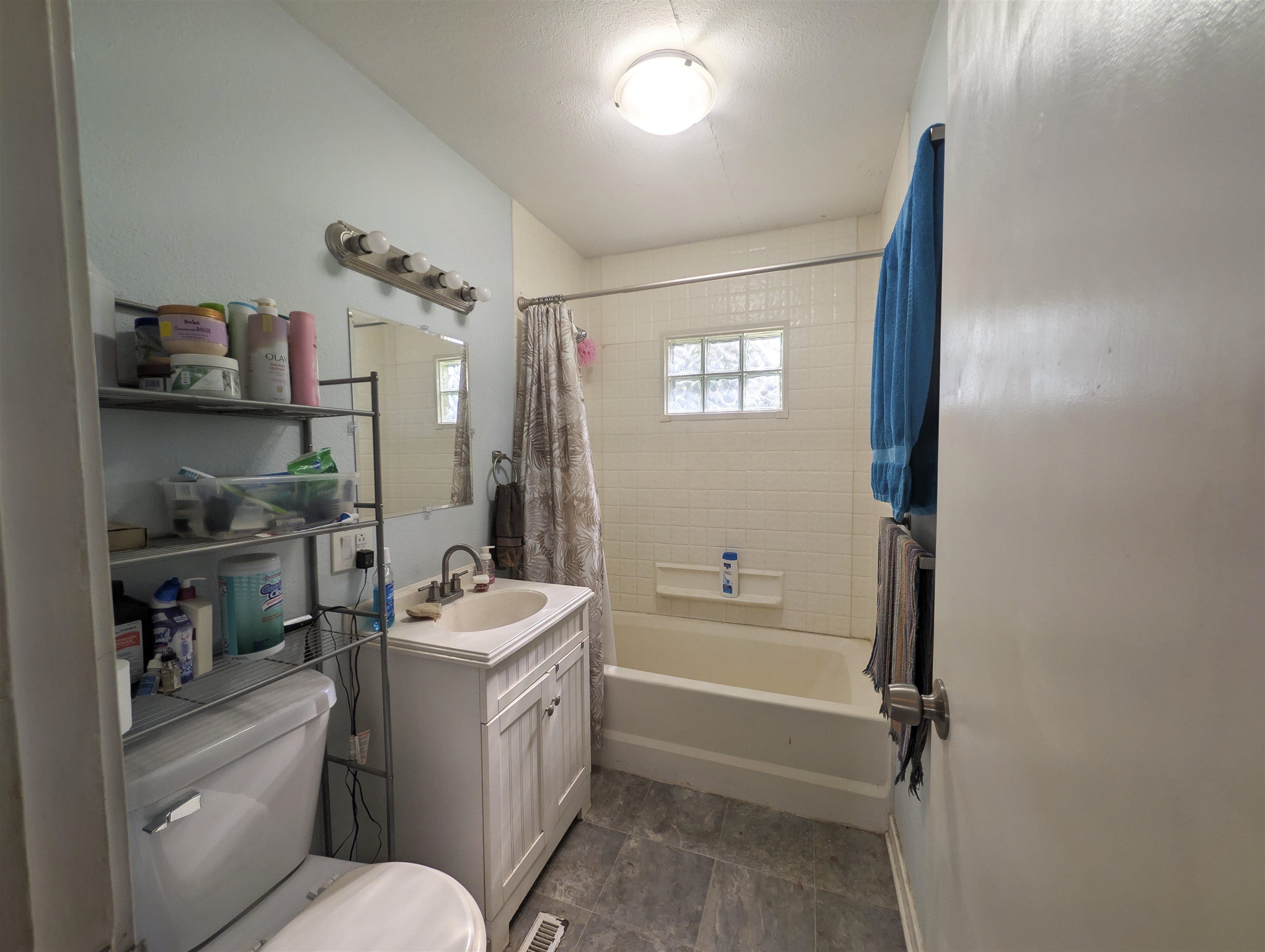 420 S Michigan Property Photo 7