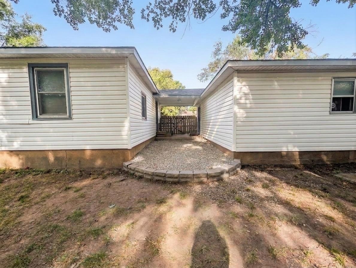 420 S Michigan Property Photo 17