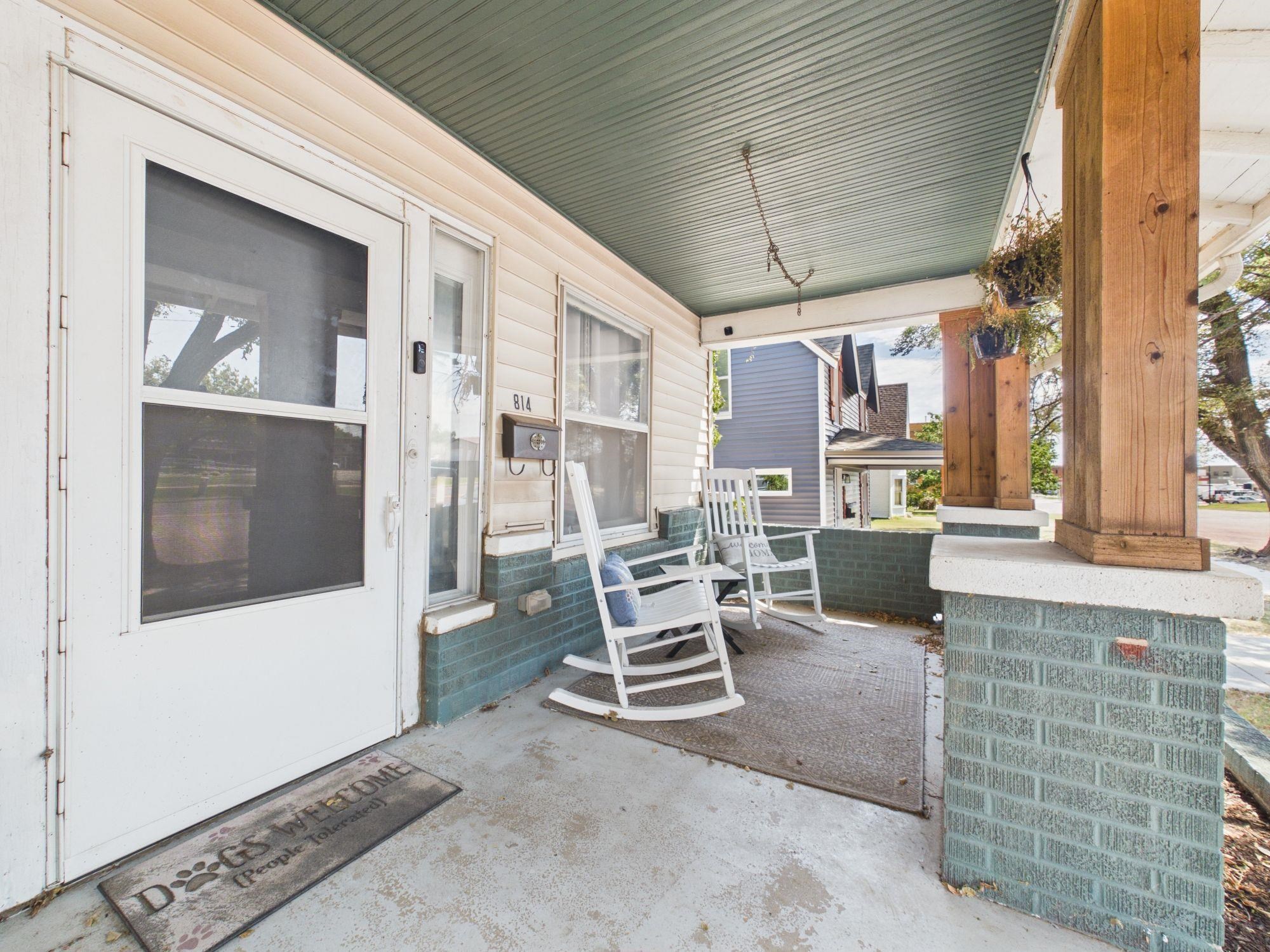 814 State St Property Photo 3