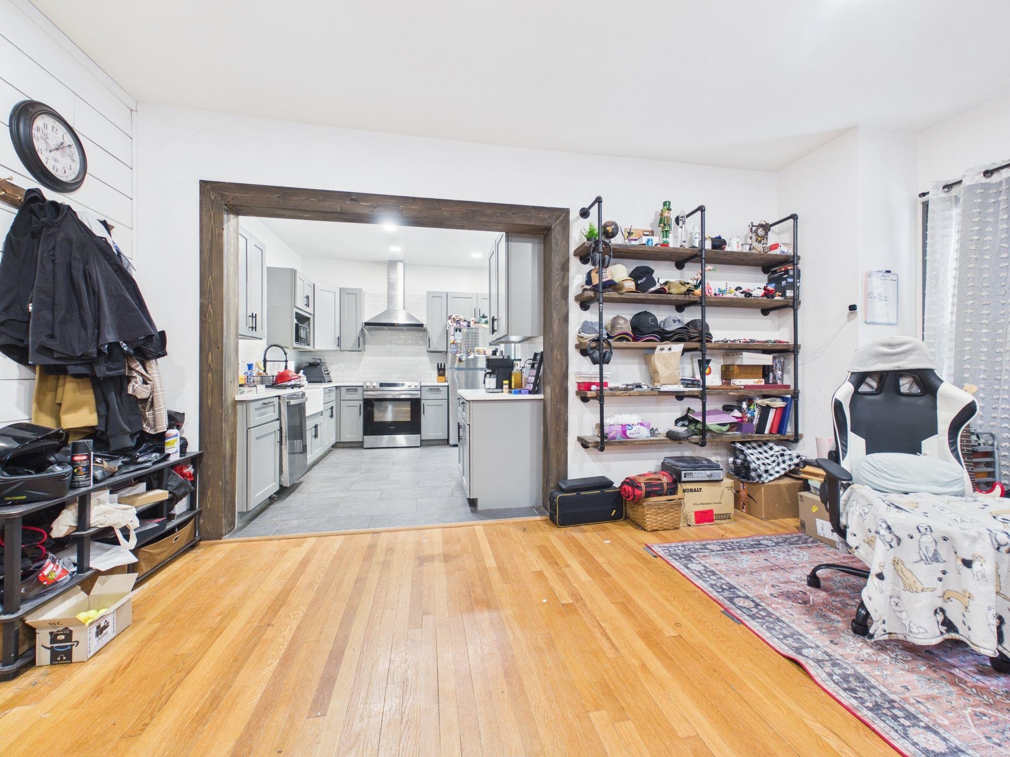 814 State St Property Photo 7