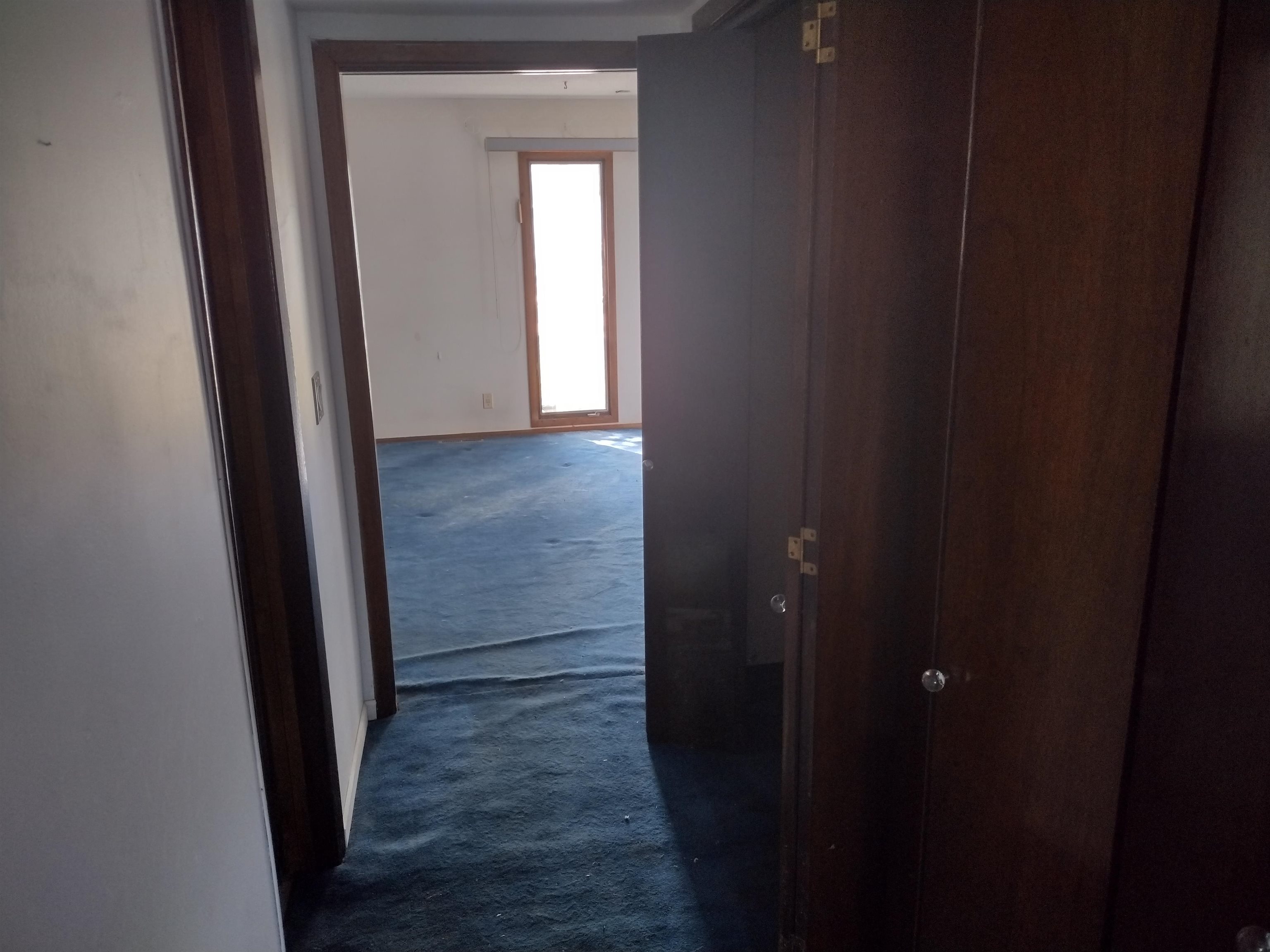 1401 S Hornecker Property Photo 26