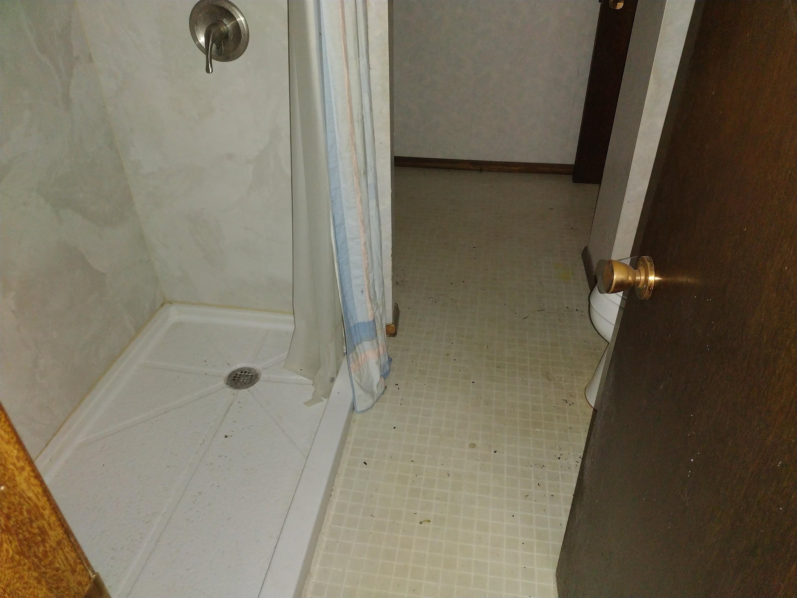 1401 S Hornecker Property Photo 33