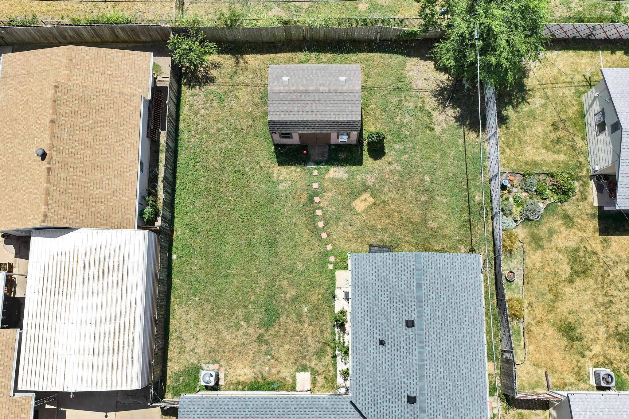 2315 W Grant Property Photo 24