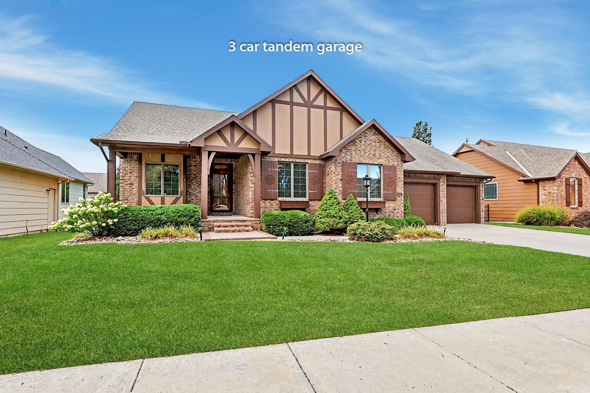 3227 N Grey Meadow Property Photo 1