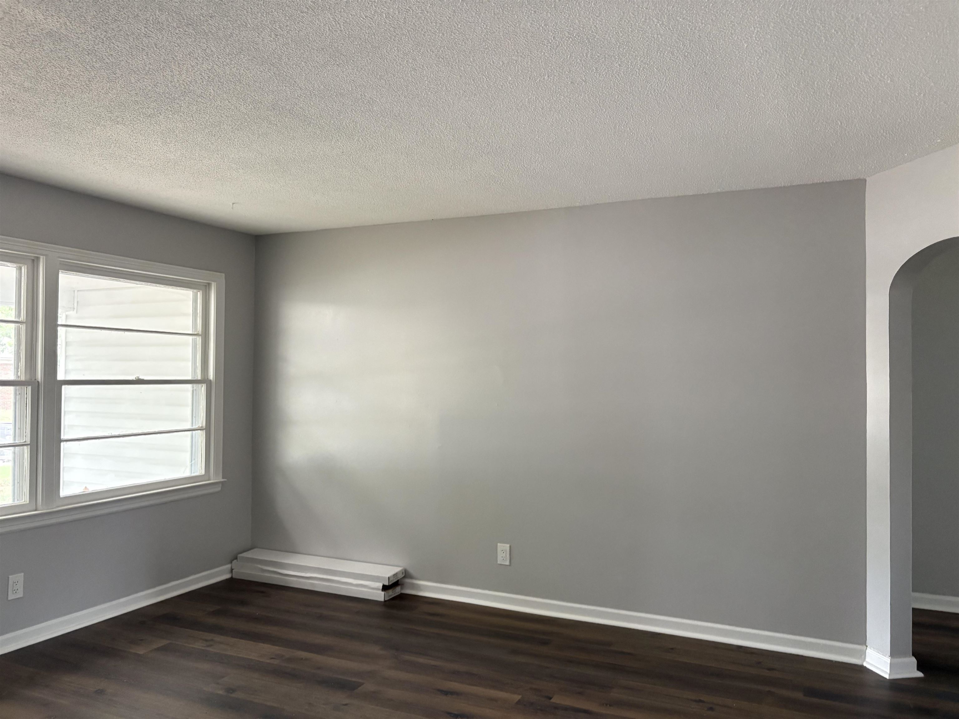 1712 S Erie Street Property Photo 5