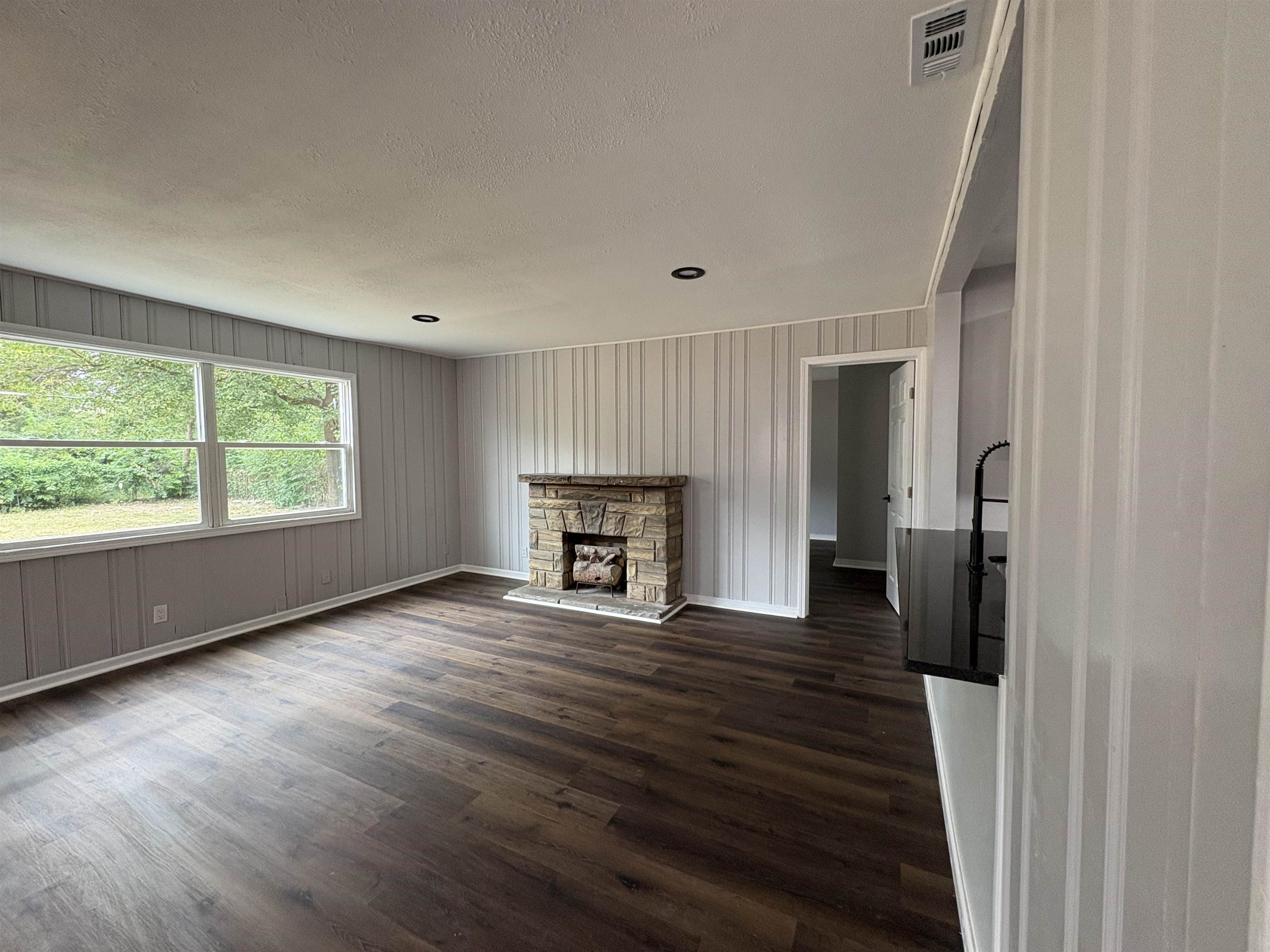 1712 S Erie Street Property Photo 19