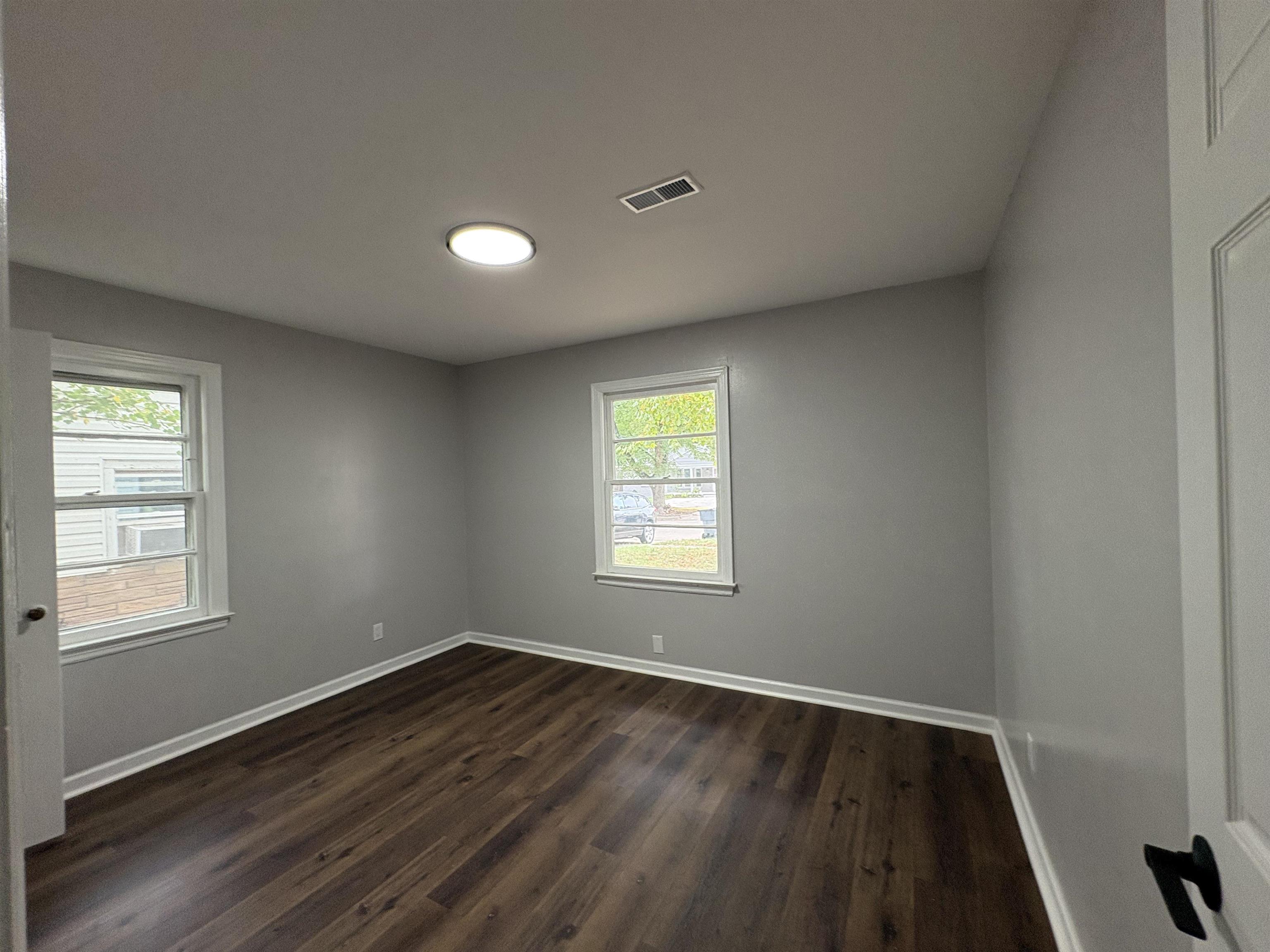 1712 S Erie Street Property Photo 28