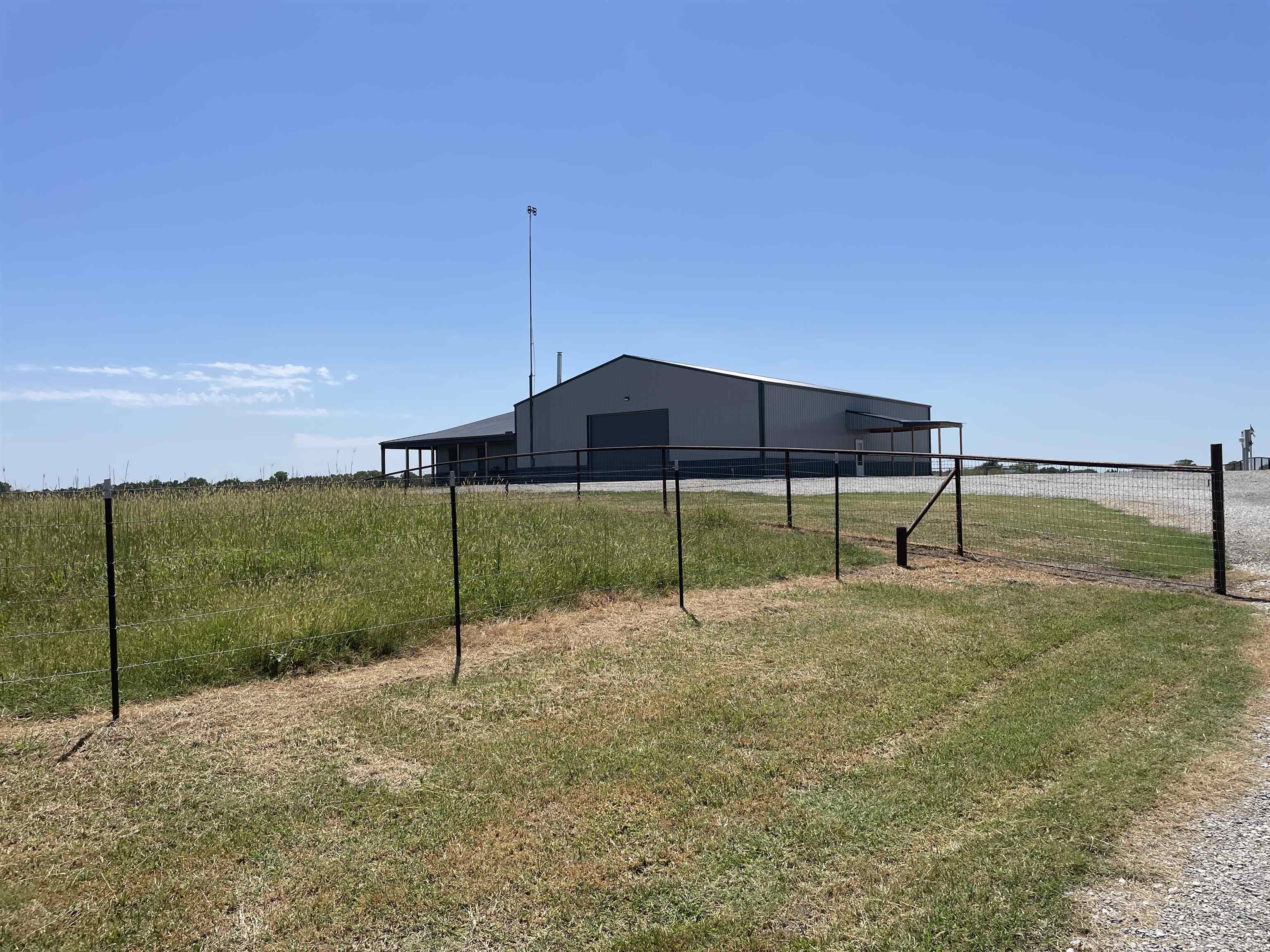 26631 51st Property Photo 2