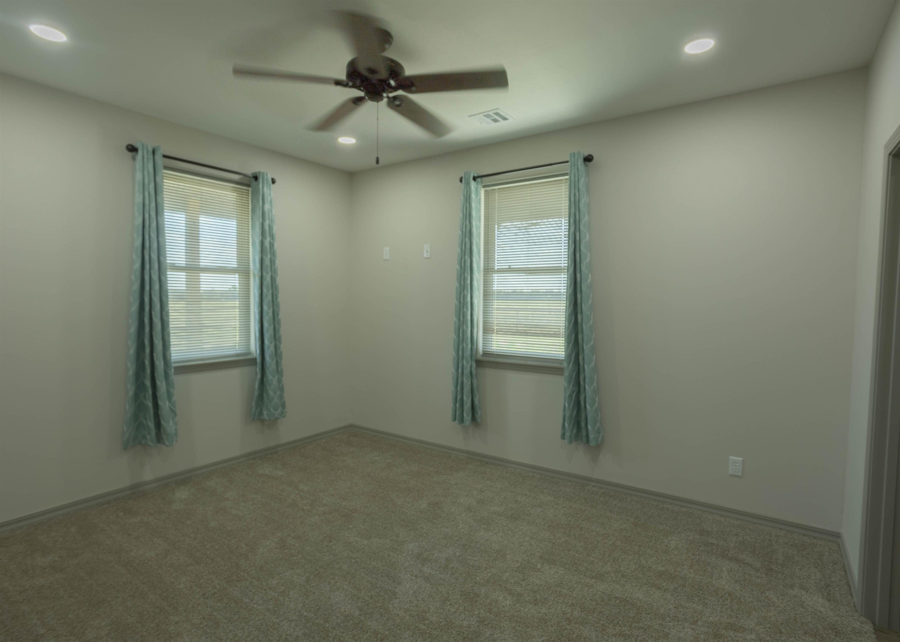 26631 51st Property Photo 22