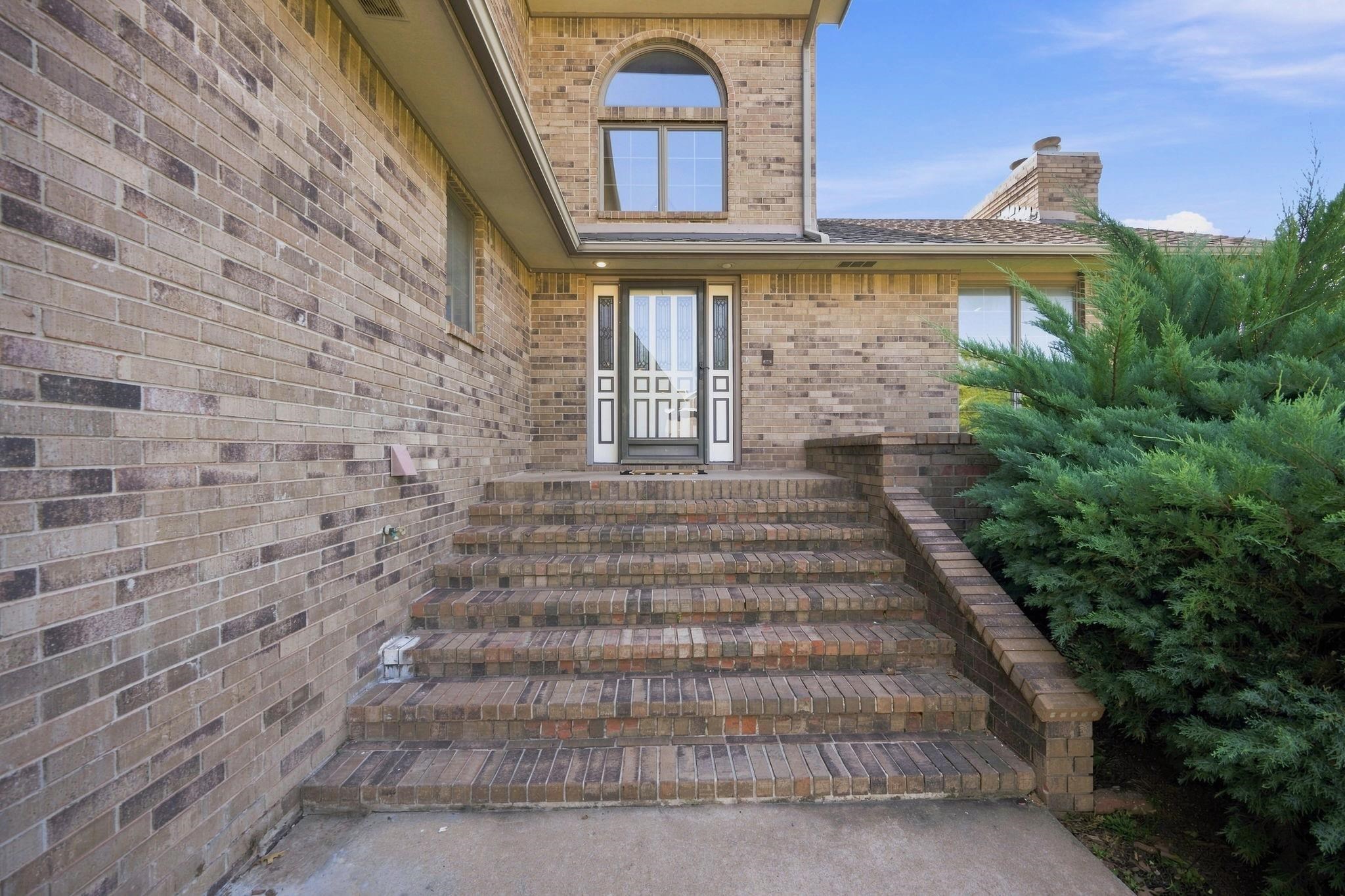 1418 E Kay St Property Photo 3