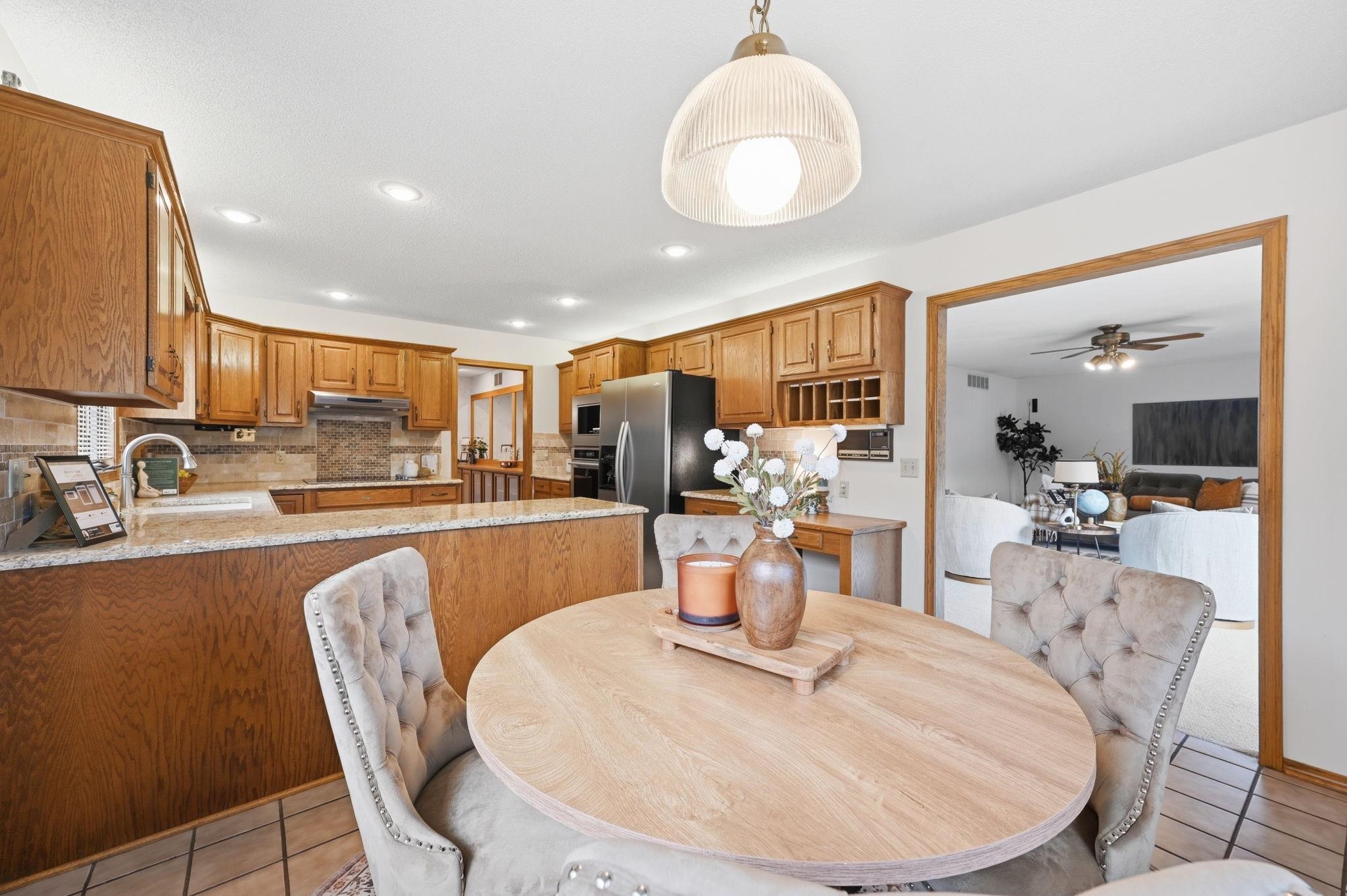 1418 E Kay St Property Photo 11