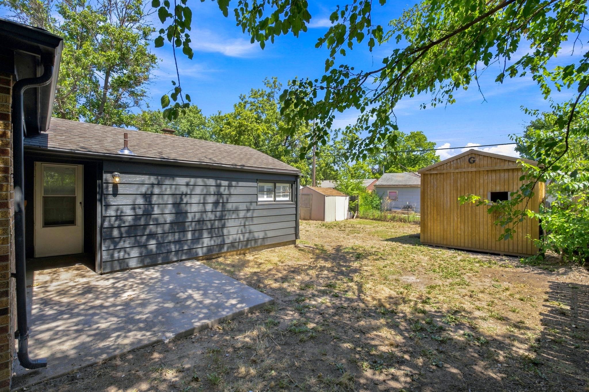 2902 S Washington Ave Property Photo 25
