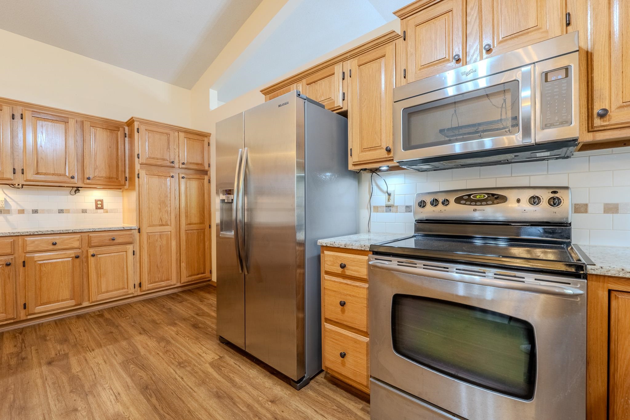 2413 N Watersedge Ct. Property Photo 11