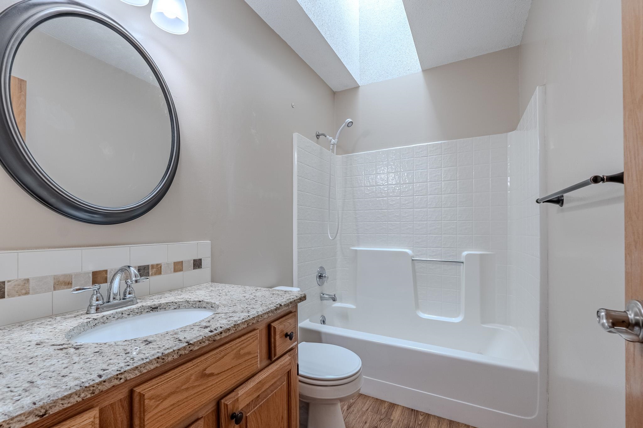 2413 N Watersedge Ct. Property Photo 18