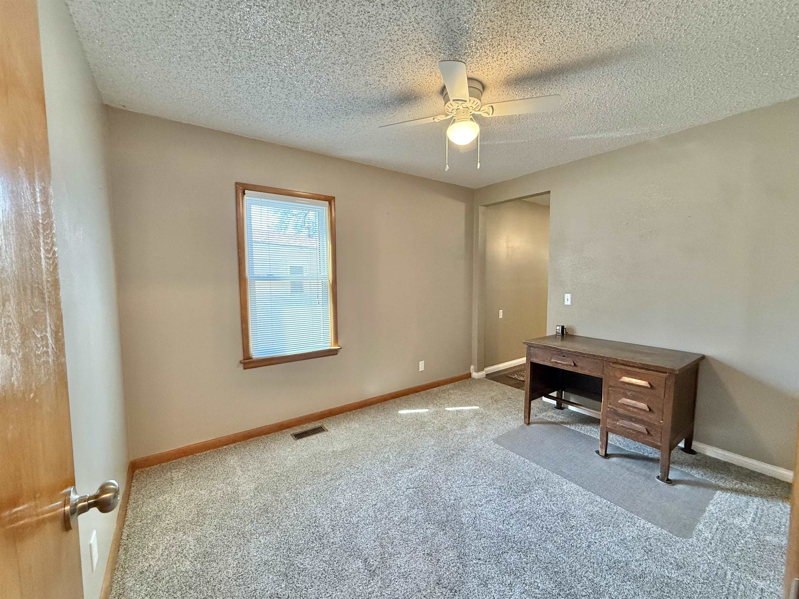 213 W Starlite Property Photo 12