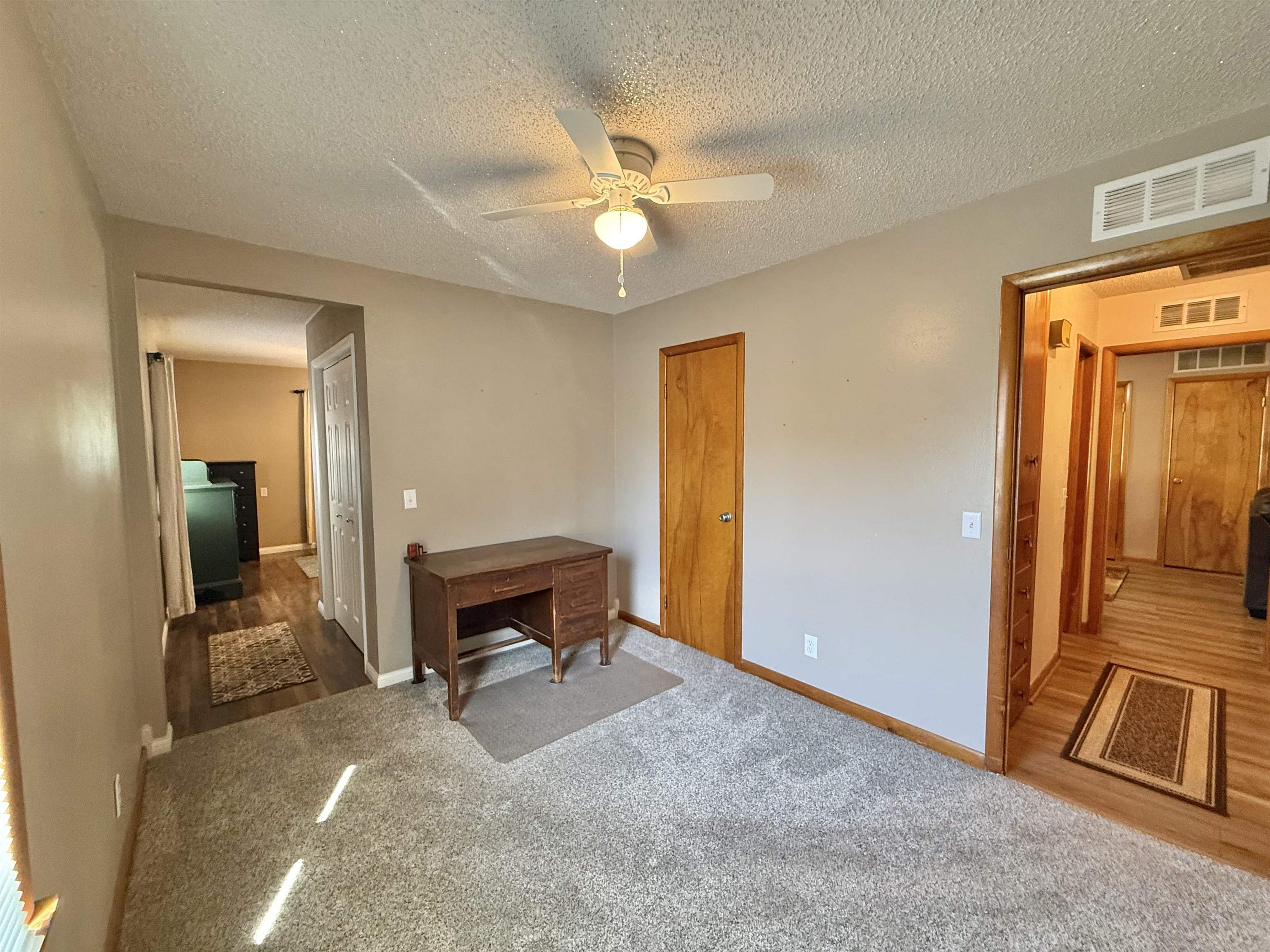 213 W Starlite Property Photo 14