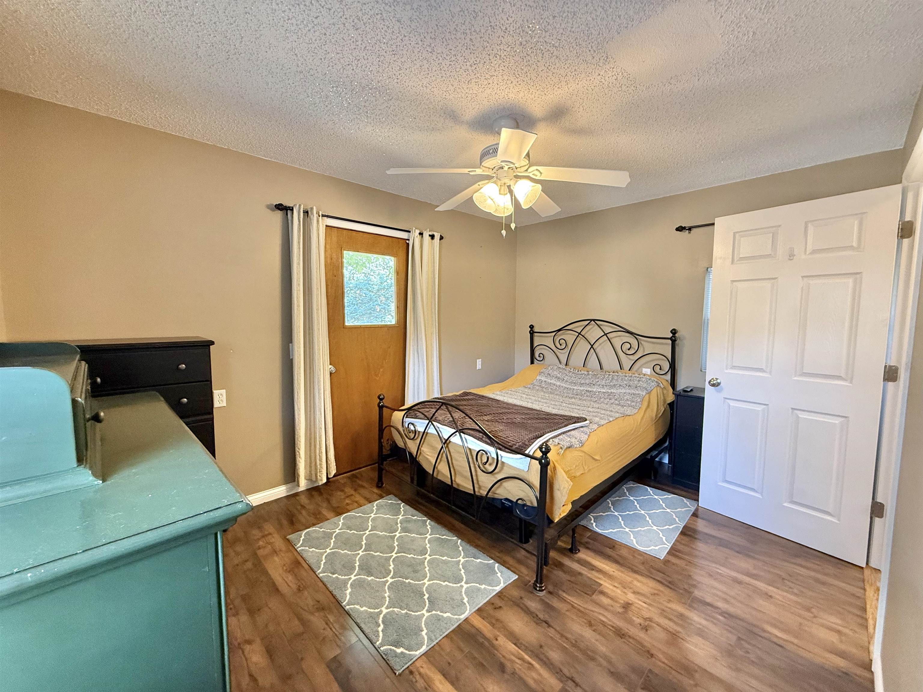 213 W Starlite Property Photo 16