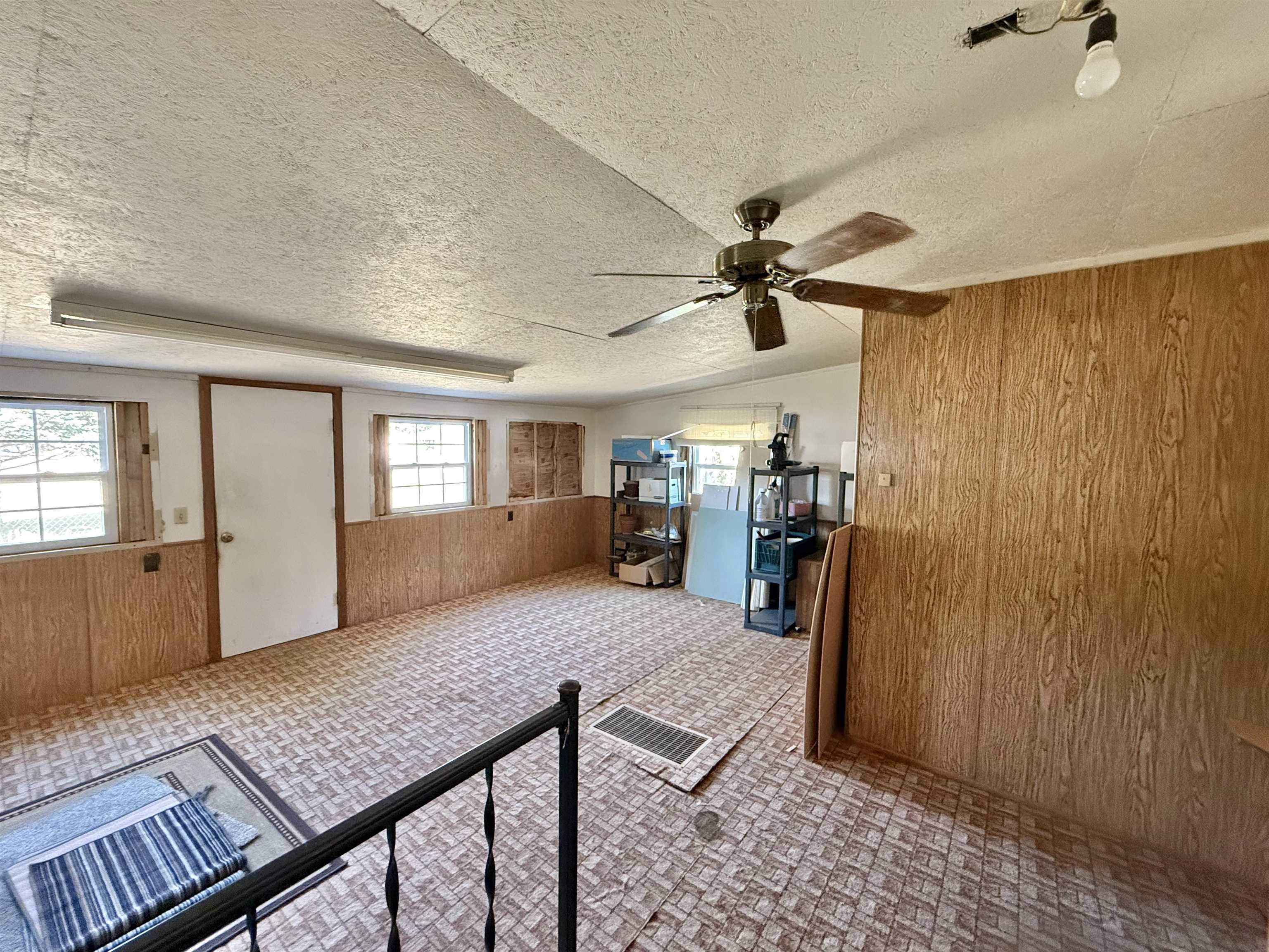 213 W Starlite Property Photo 32