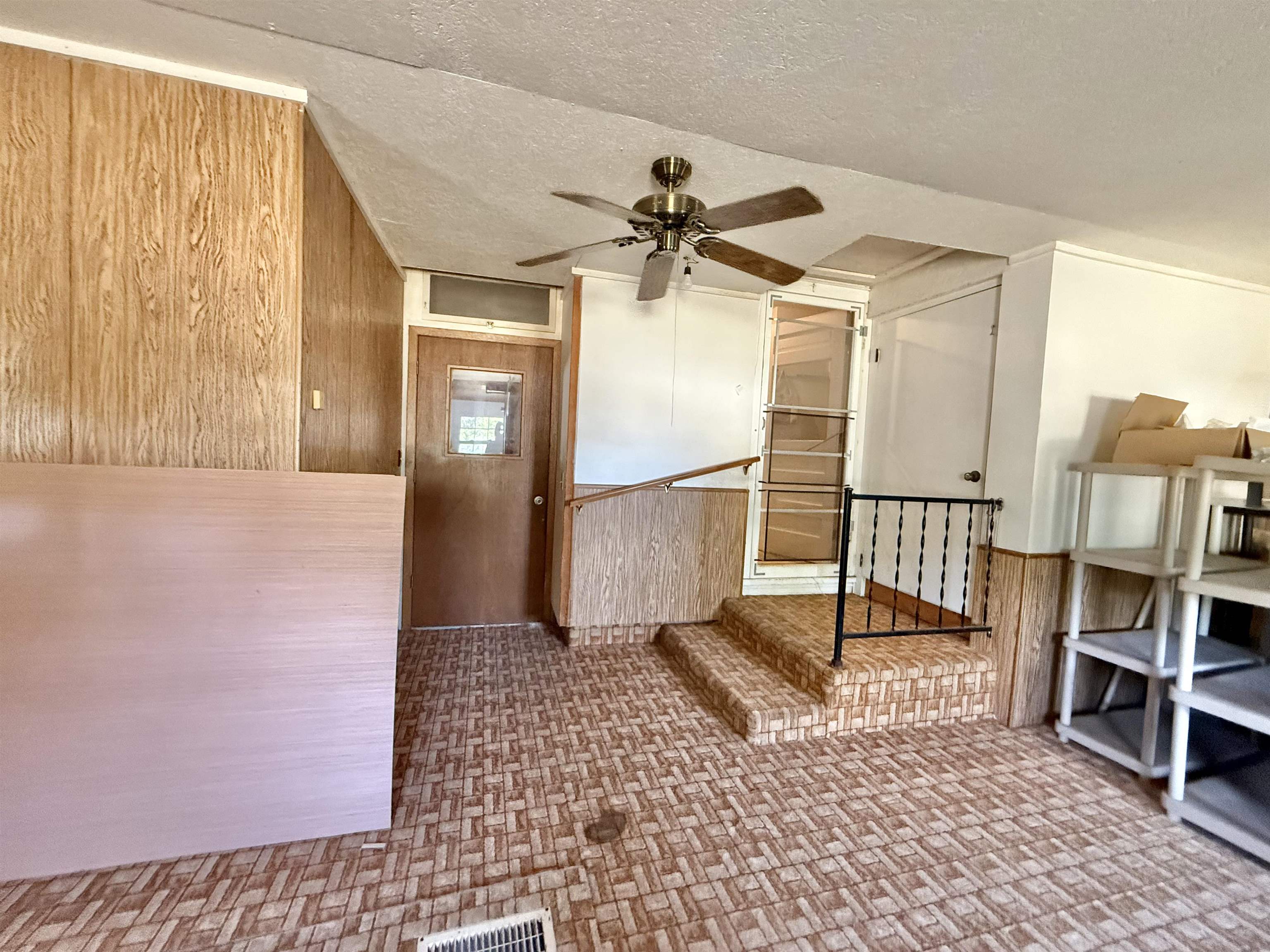 213 W Starlite Property Photo 33