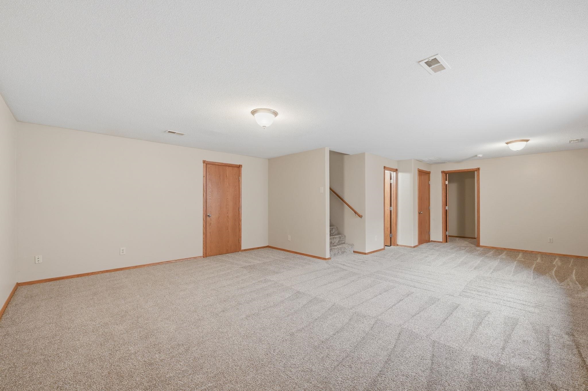 5402 S Victoria Ct. Property Photo 21