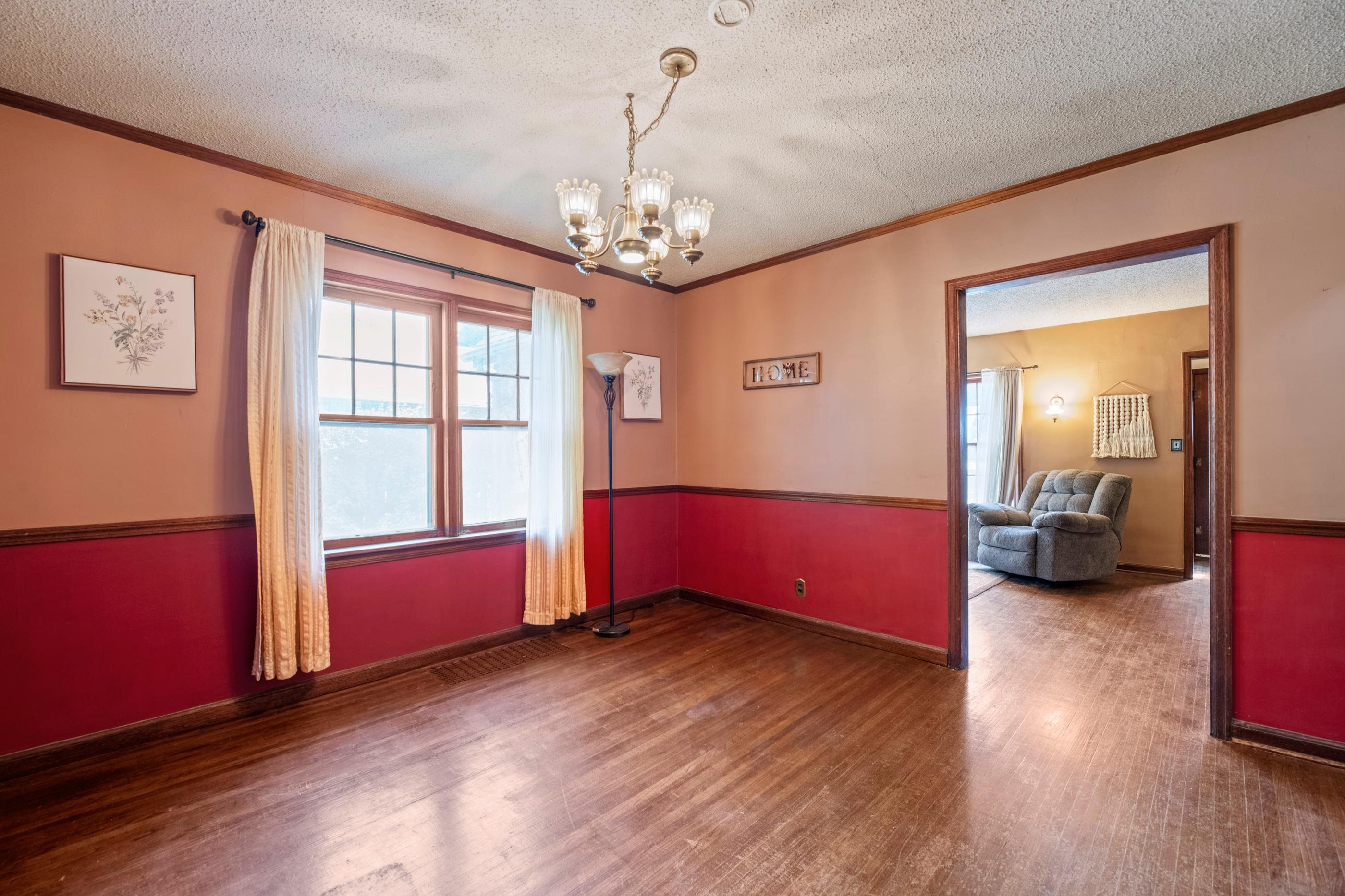 229 N Battin Property Photo 5