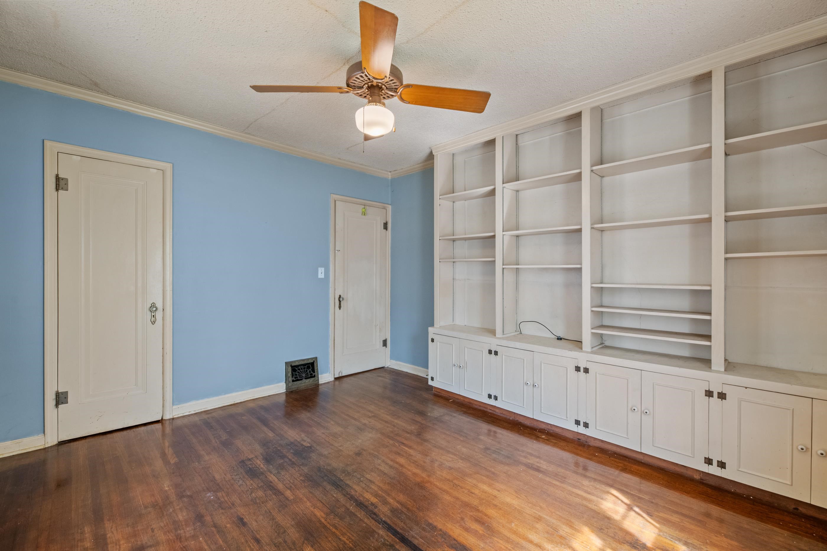 229 N Battin Property Photo 16
