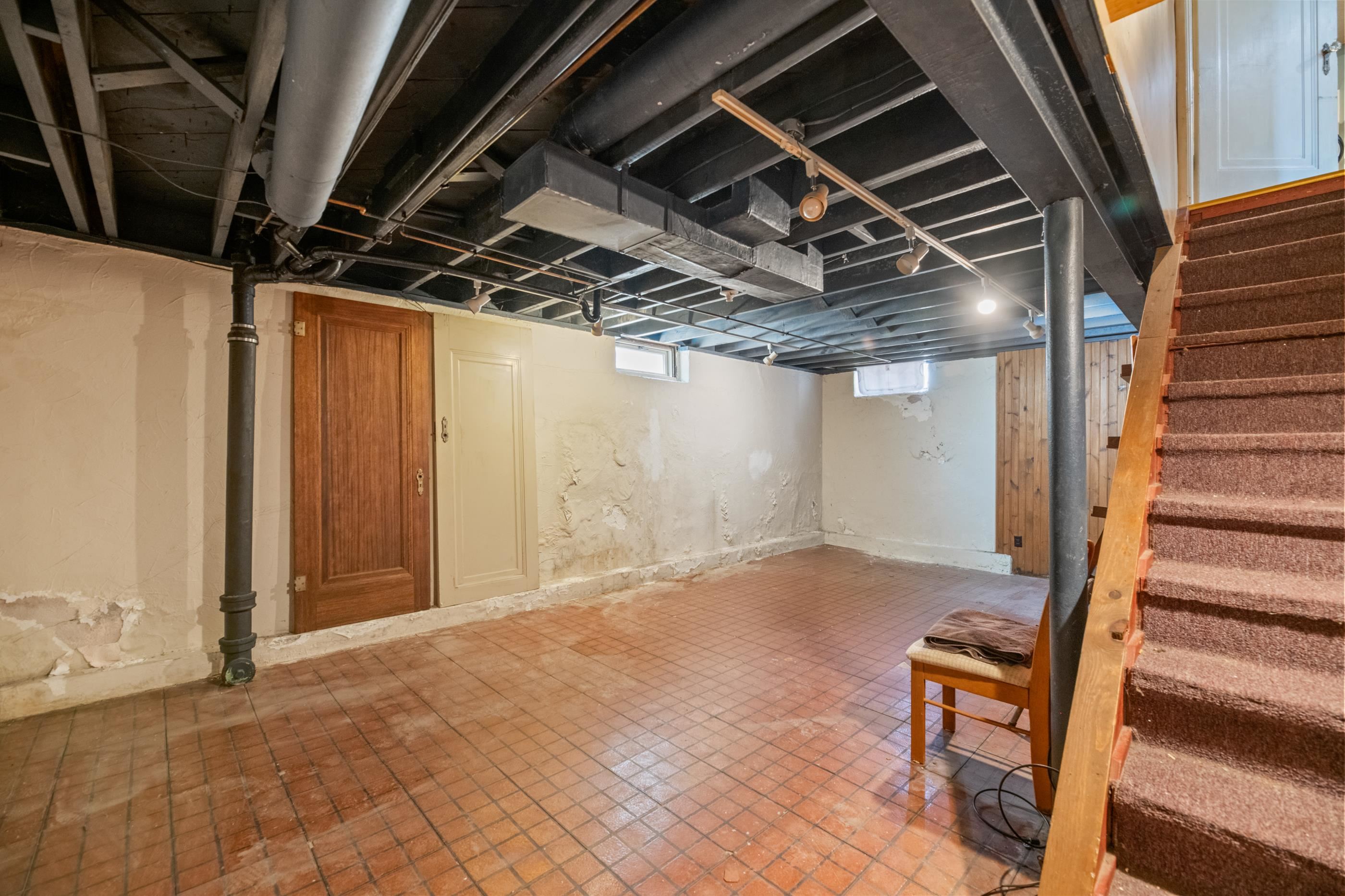 229 N Battin Property Photo 24