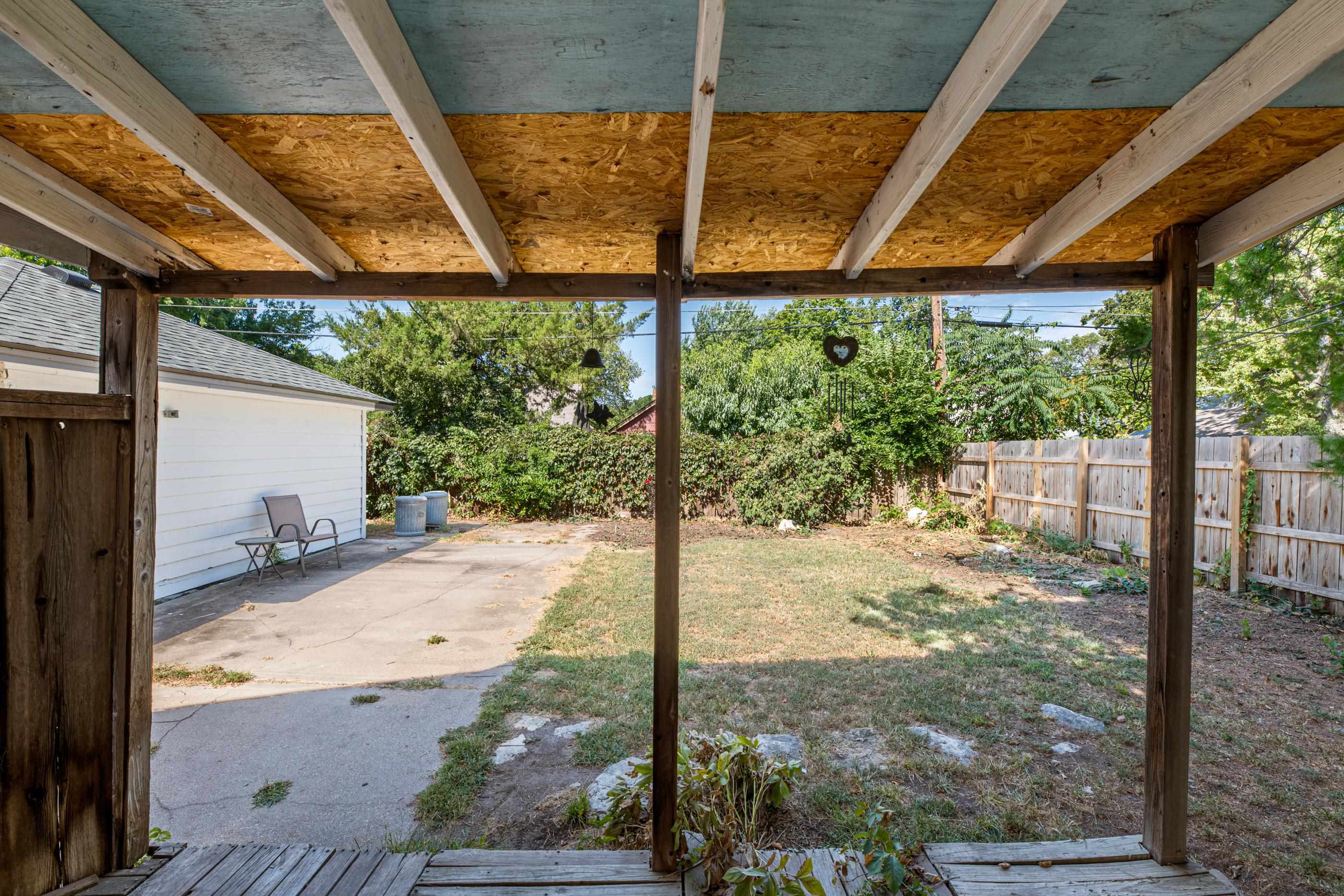 229 N Battin Property Photo 33