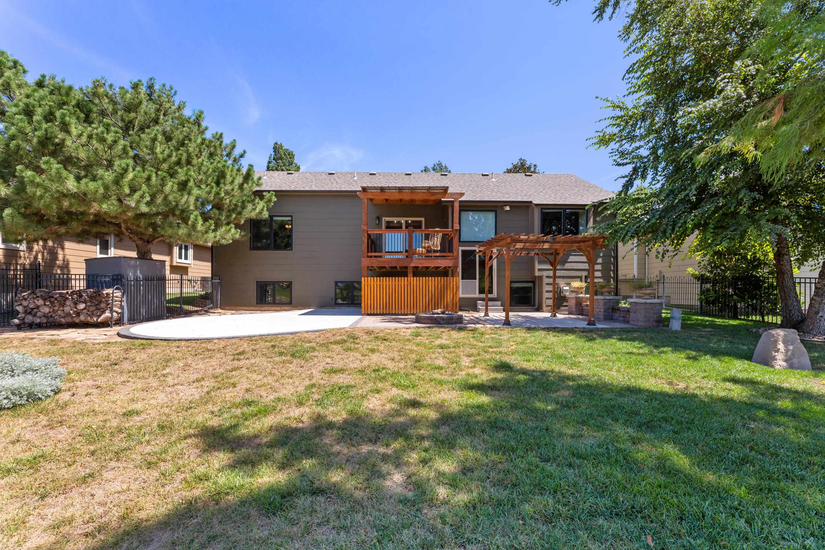 409 N Jaax St Property Photo 34