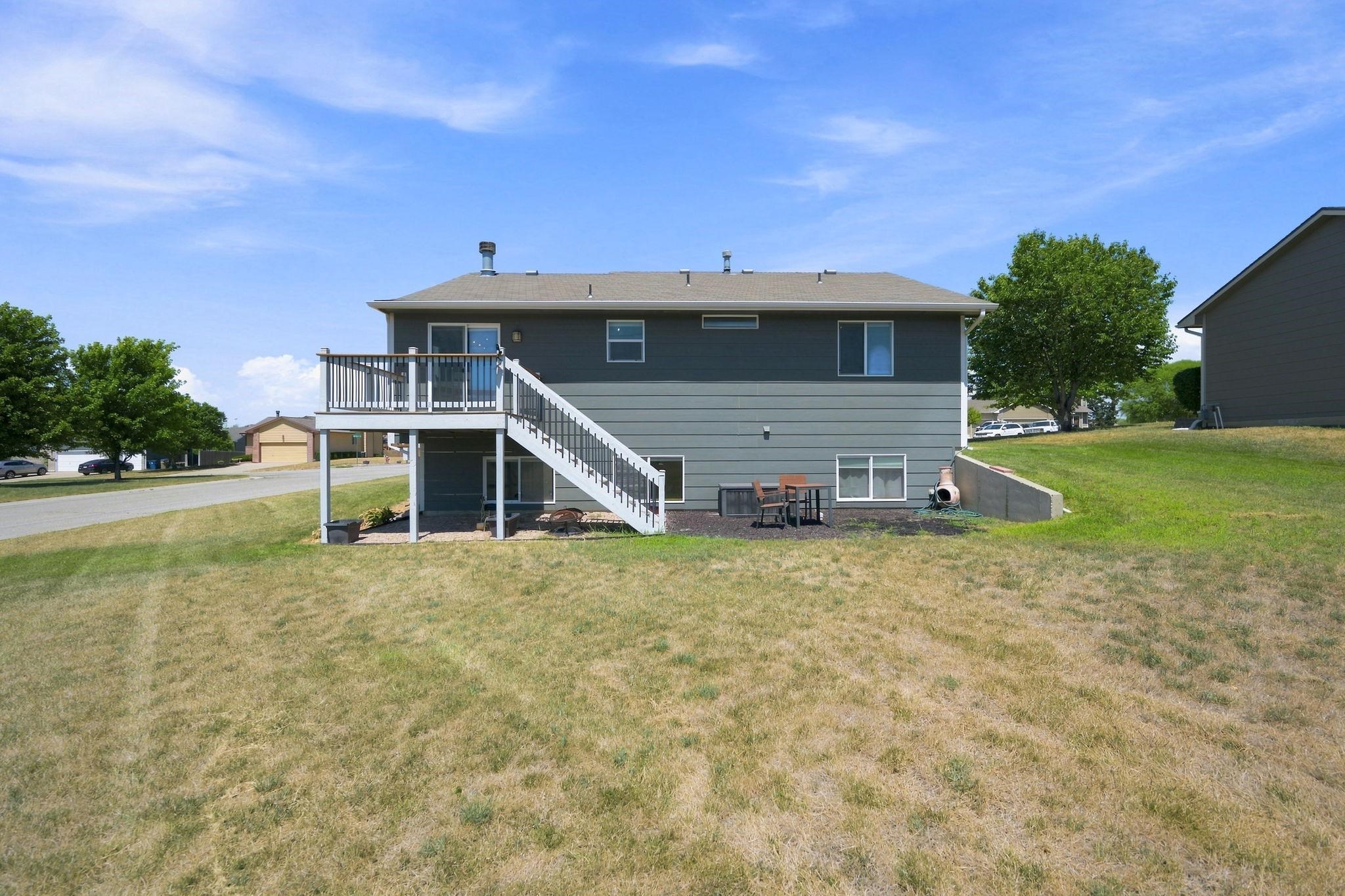 6906 N Wendell Property Photo 29