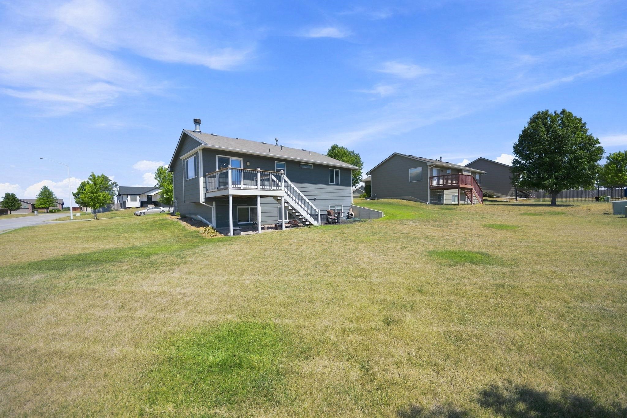 6906 N Wendell Property Photo 34