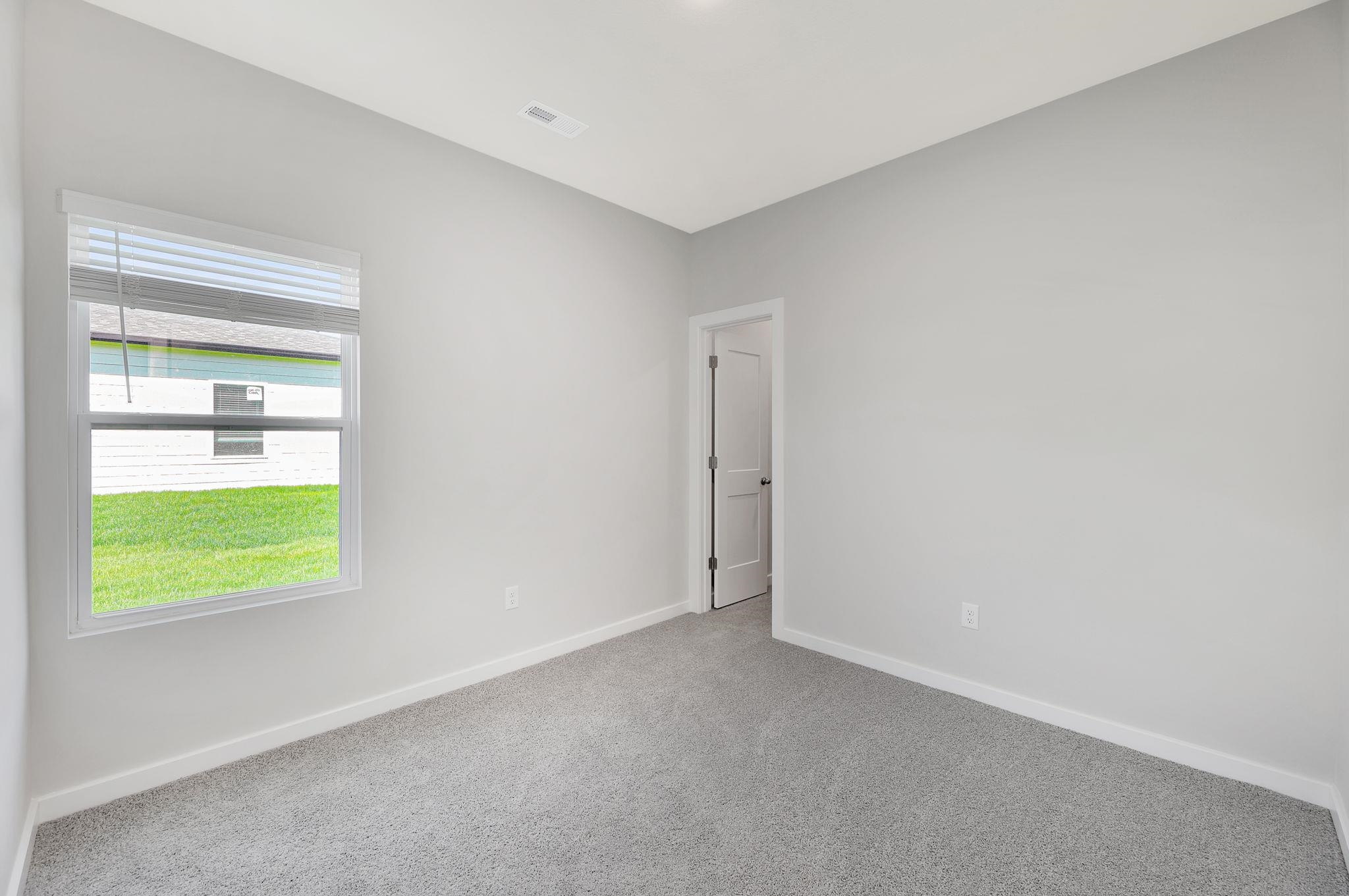9411 E Hurst St Property Photo 33
