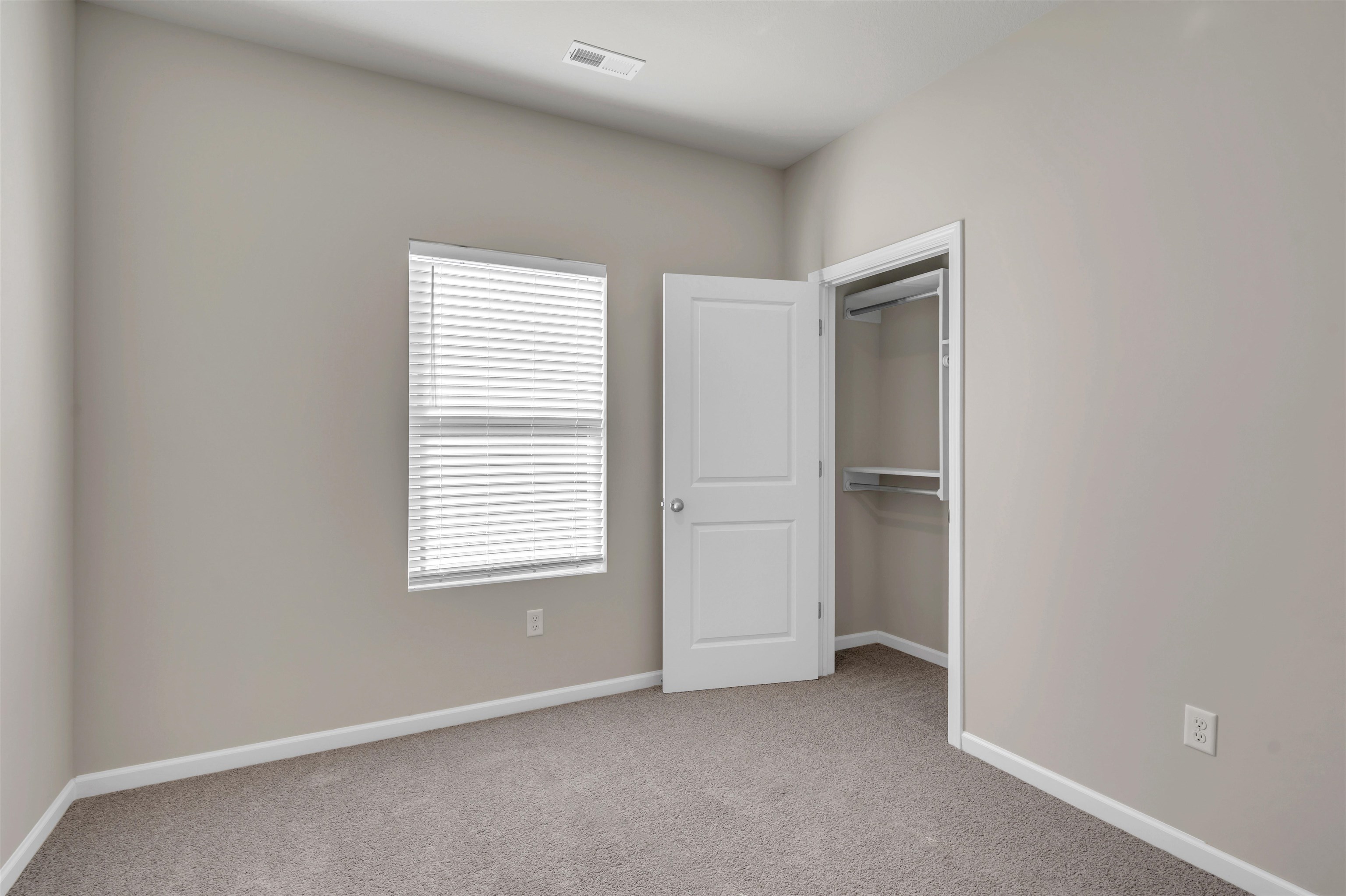 9403 E Hurst St Property Photo 9