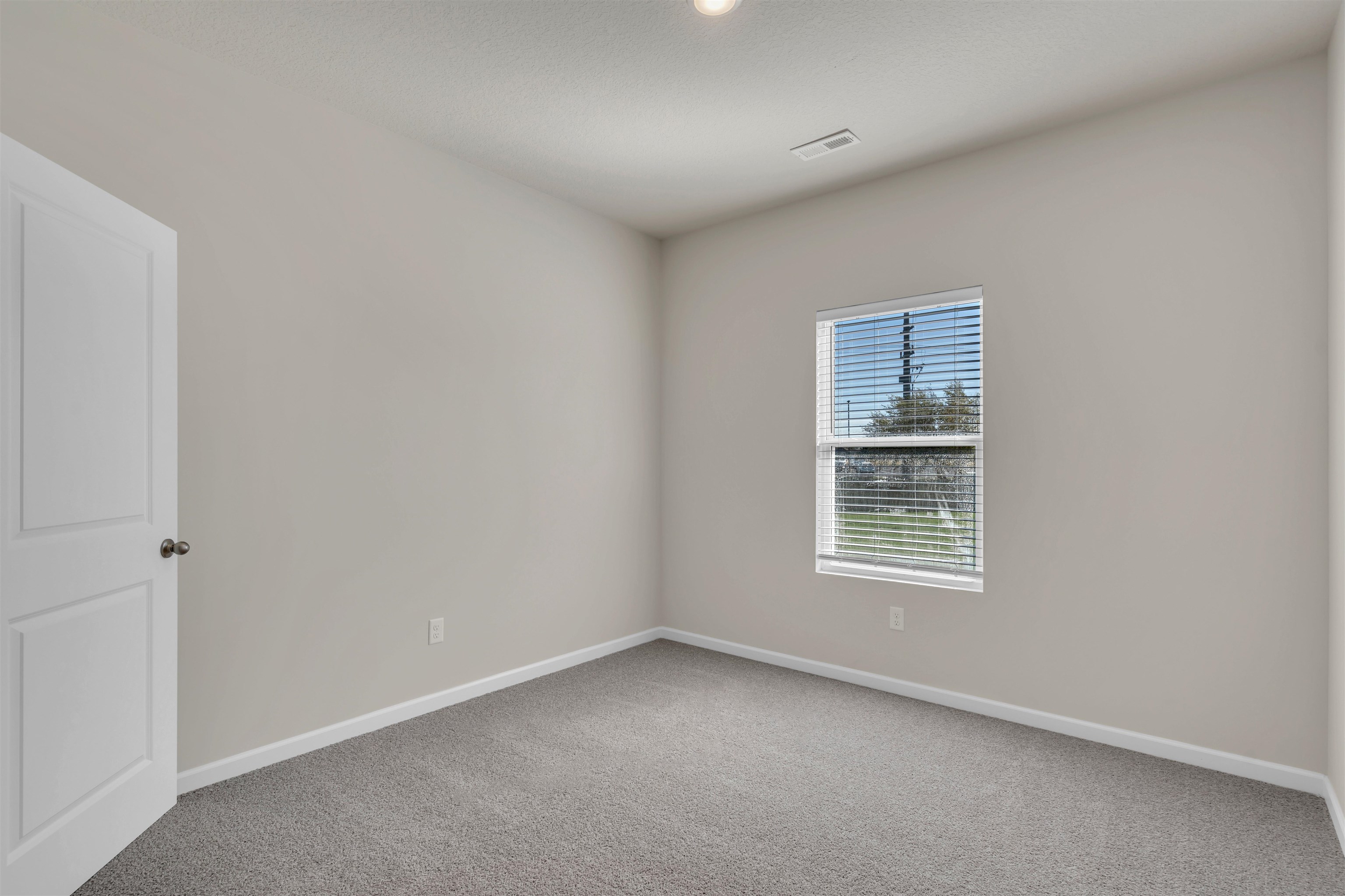 9314 E Hurst St Property Photo 7