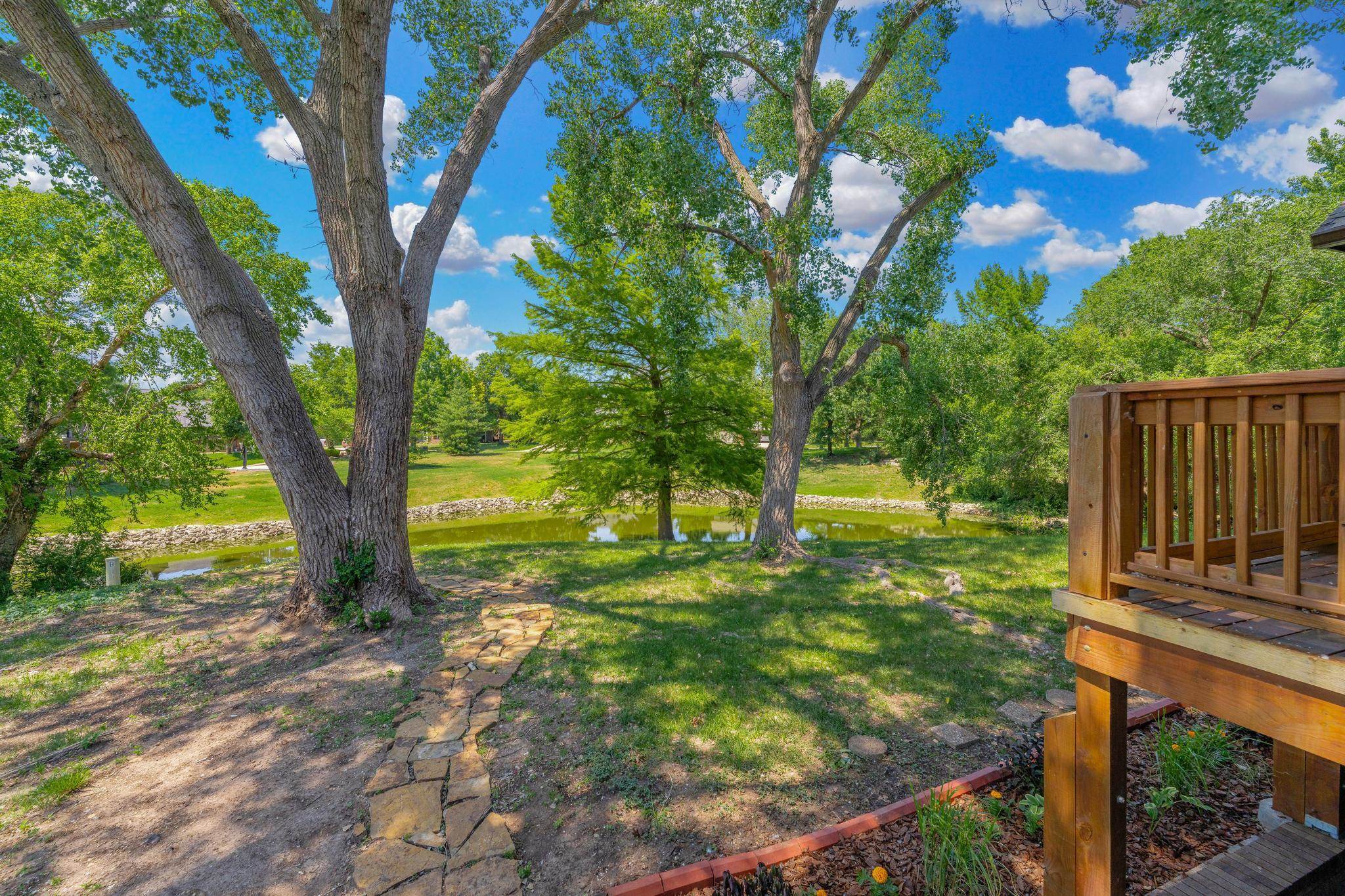 1325 N Covington Cir Property Photo 14