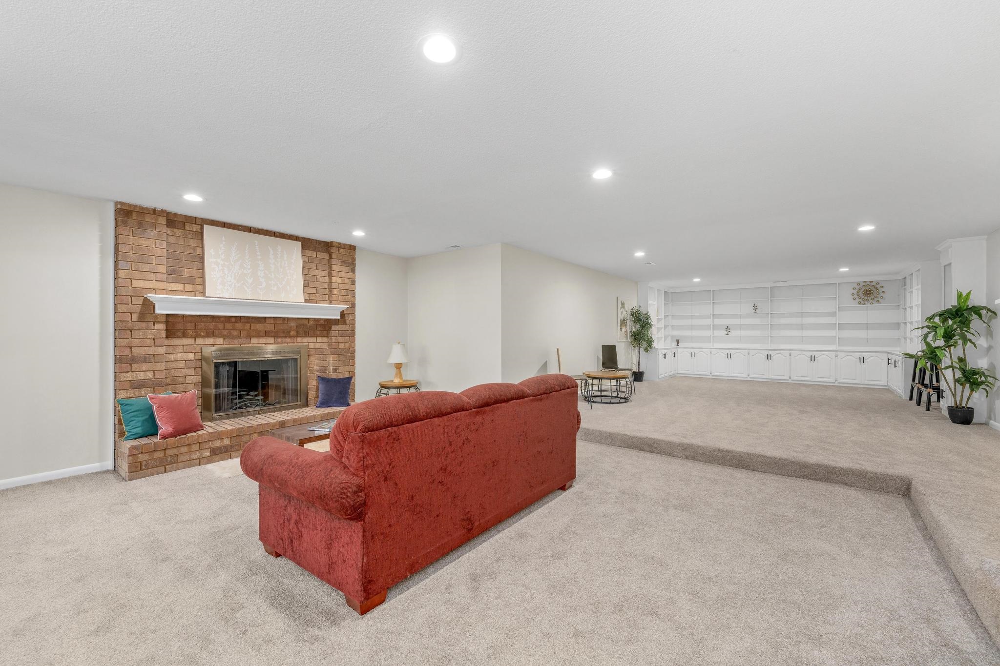 1325 N Covington Cir Property Photo 22