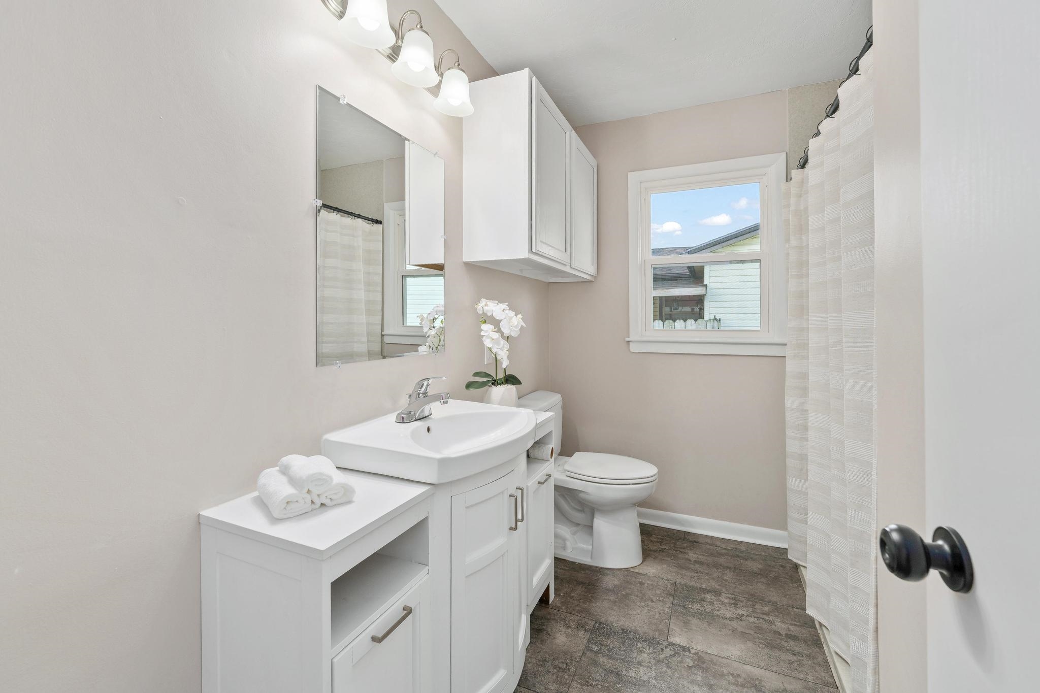 122 N Gow Property Photo 14