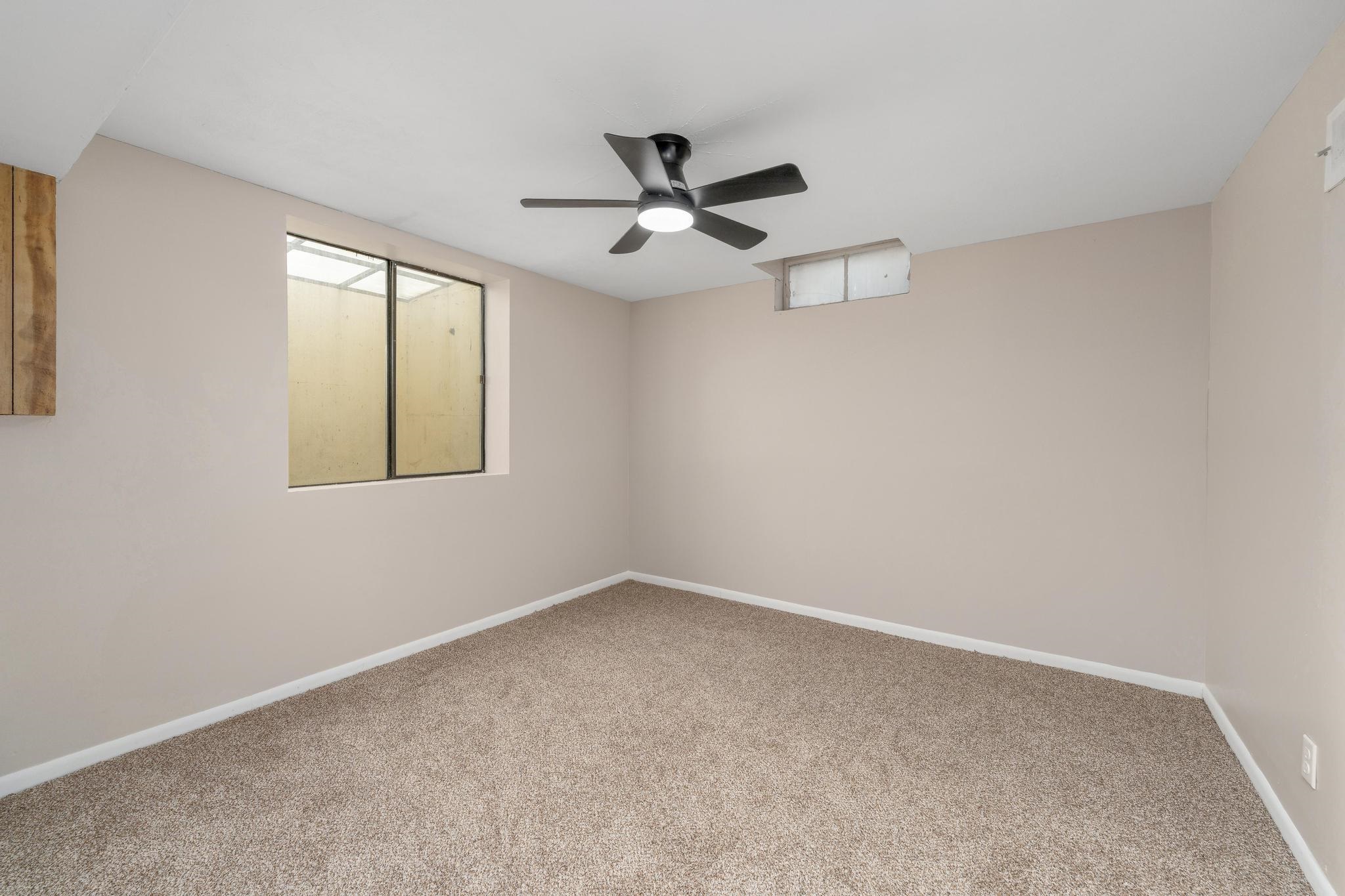 122 N Gow Property Photo 18
