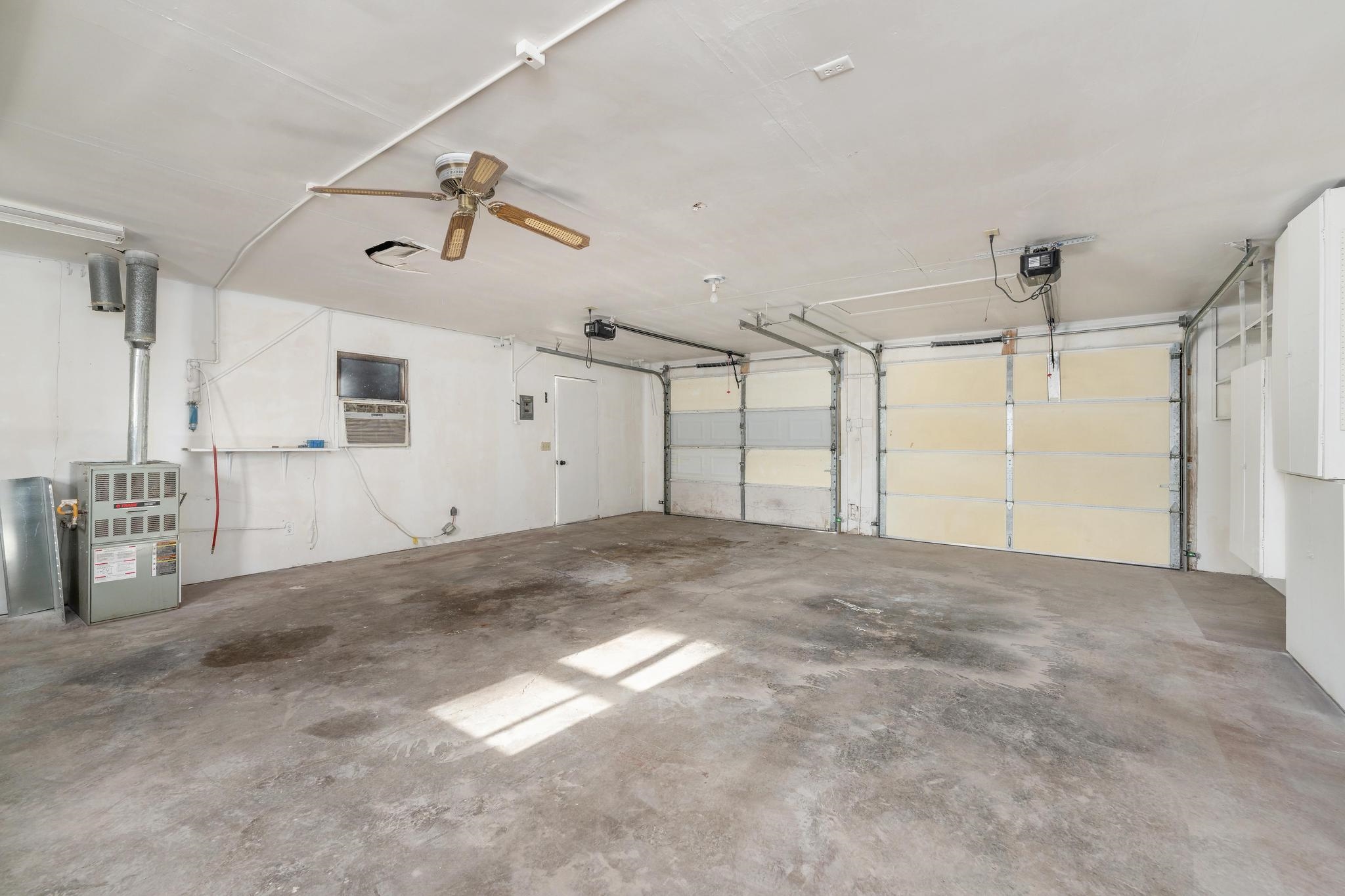 122 N Gow Property Photo 23