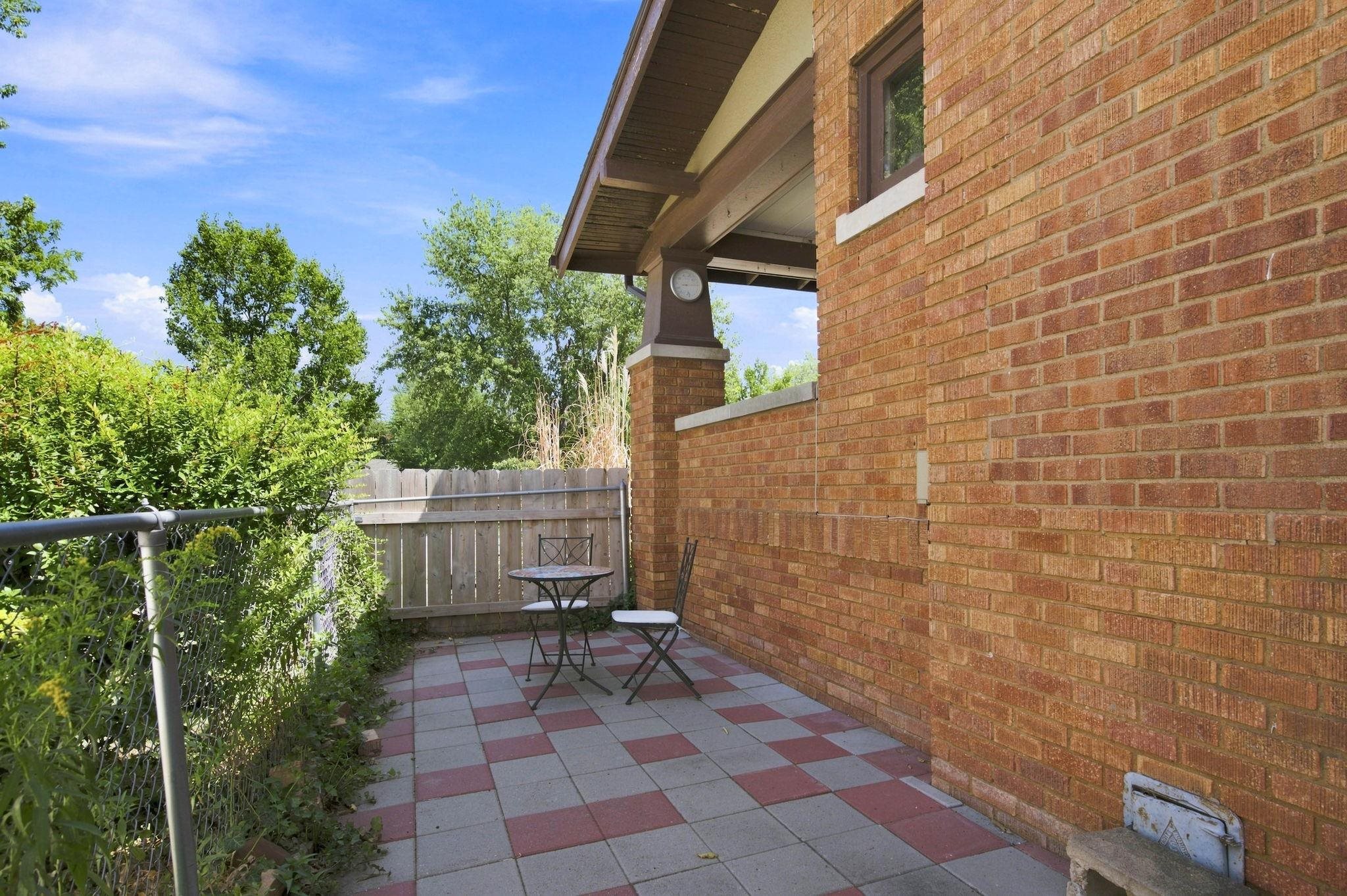427 S Glenn St Property Photo 30