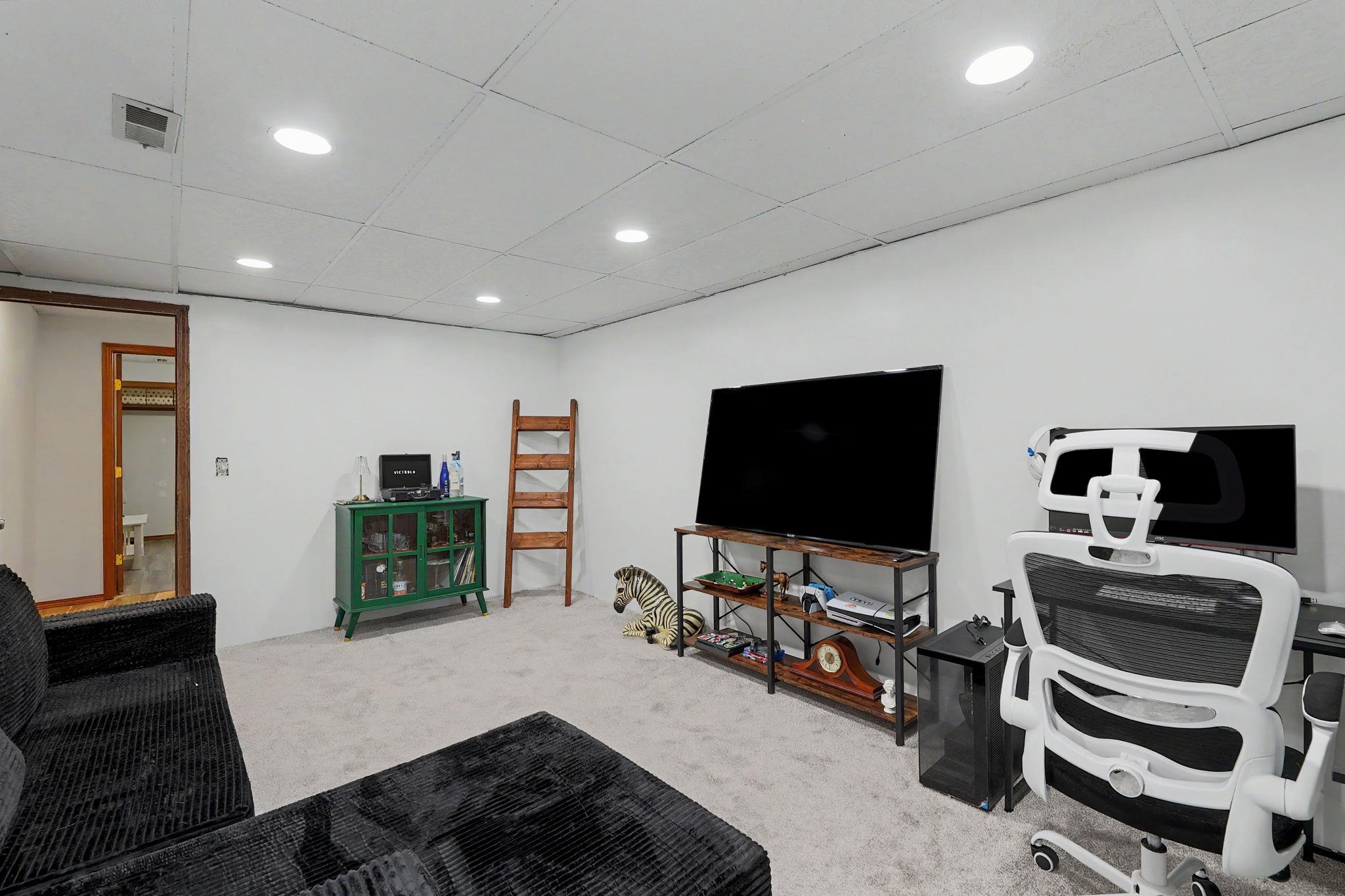 10603 W Nantucket St Property Photo 21