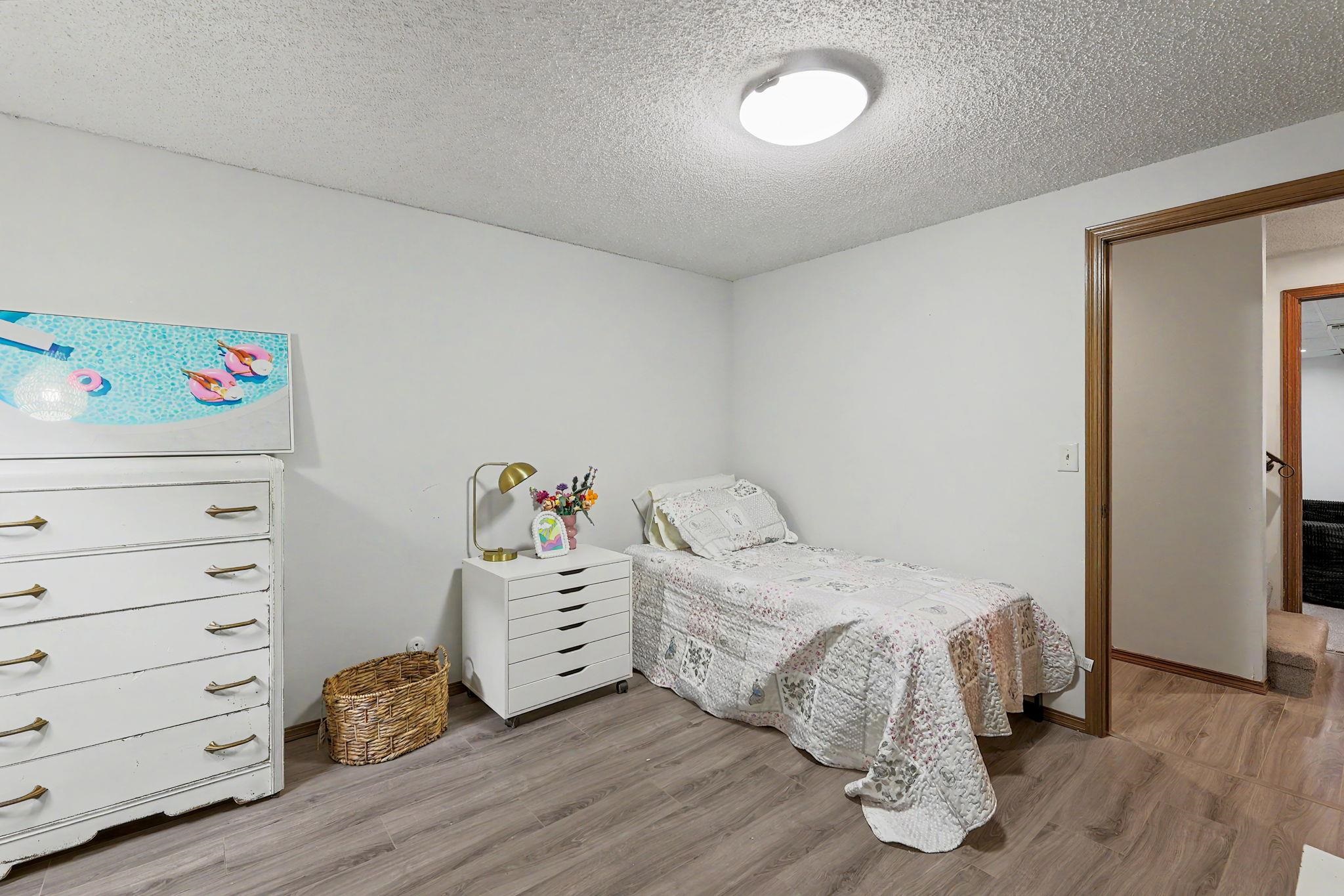 10603 W Nantucket St Property Photo 25