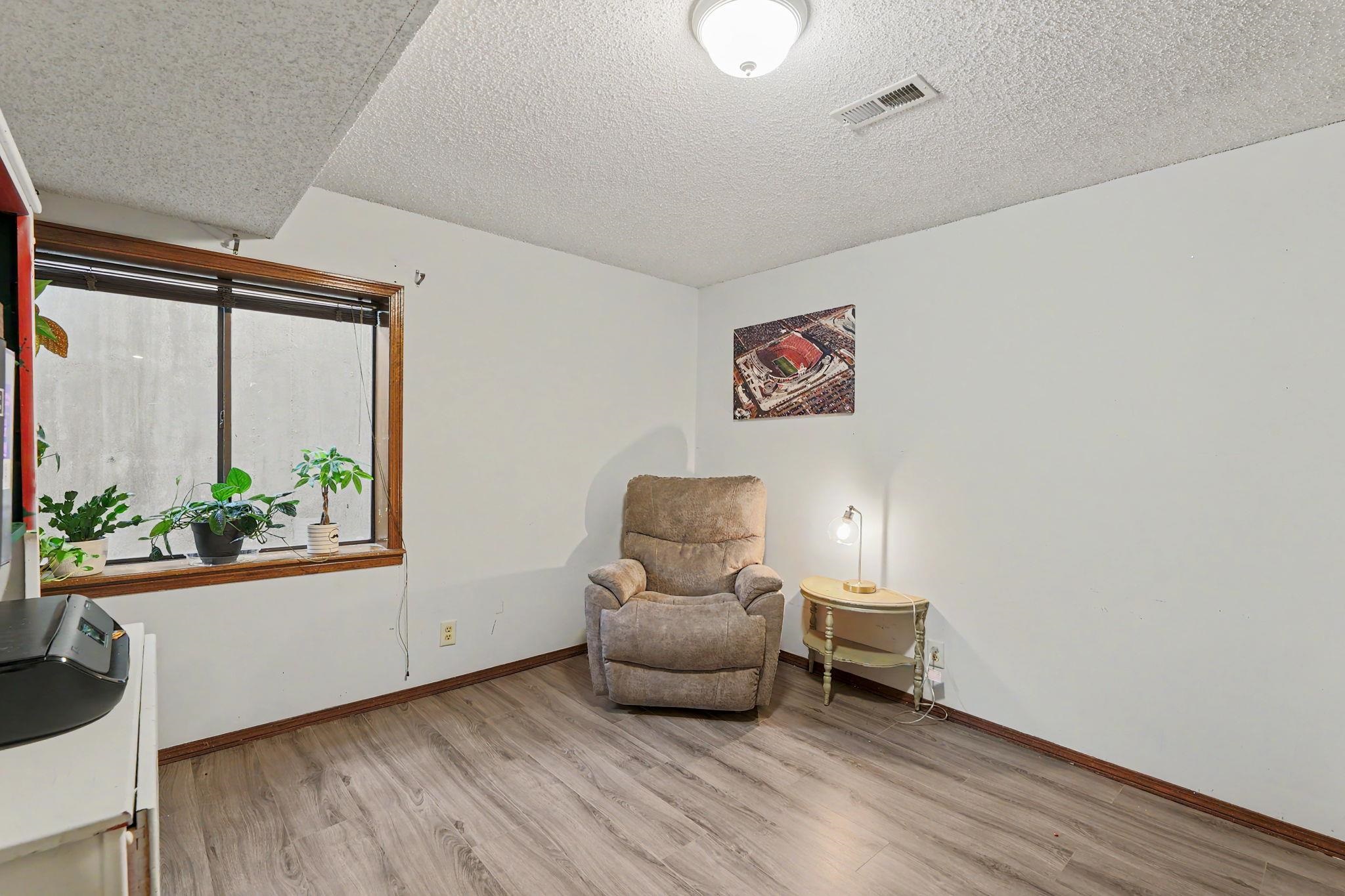 10603 W Nantucket St Property Photo 26