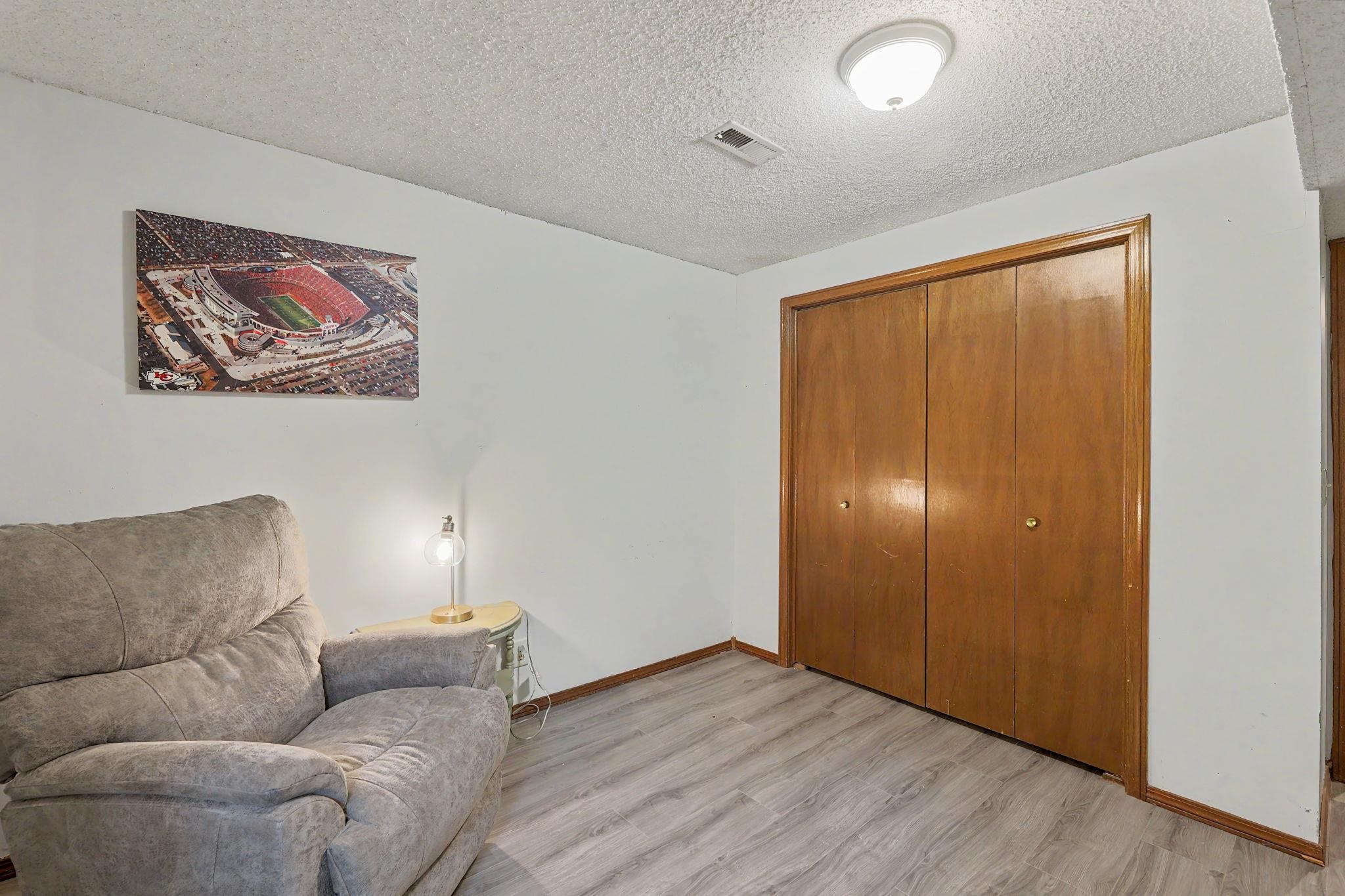 10603 W Nantucket St Property Photo 27